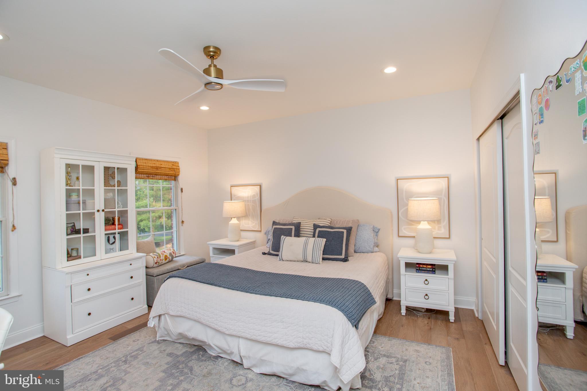 MEADOW WOOD - Residential