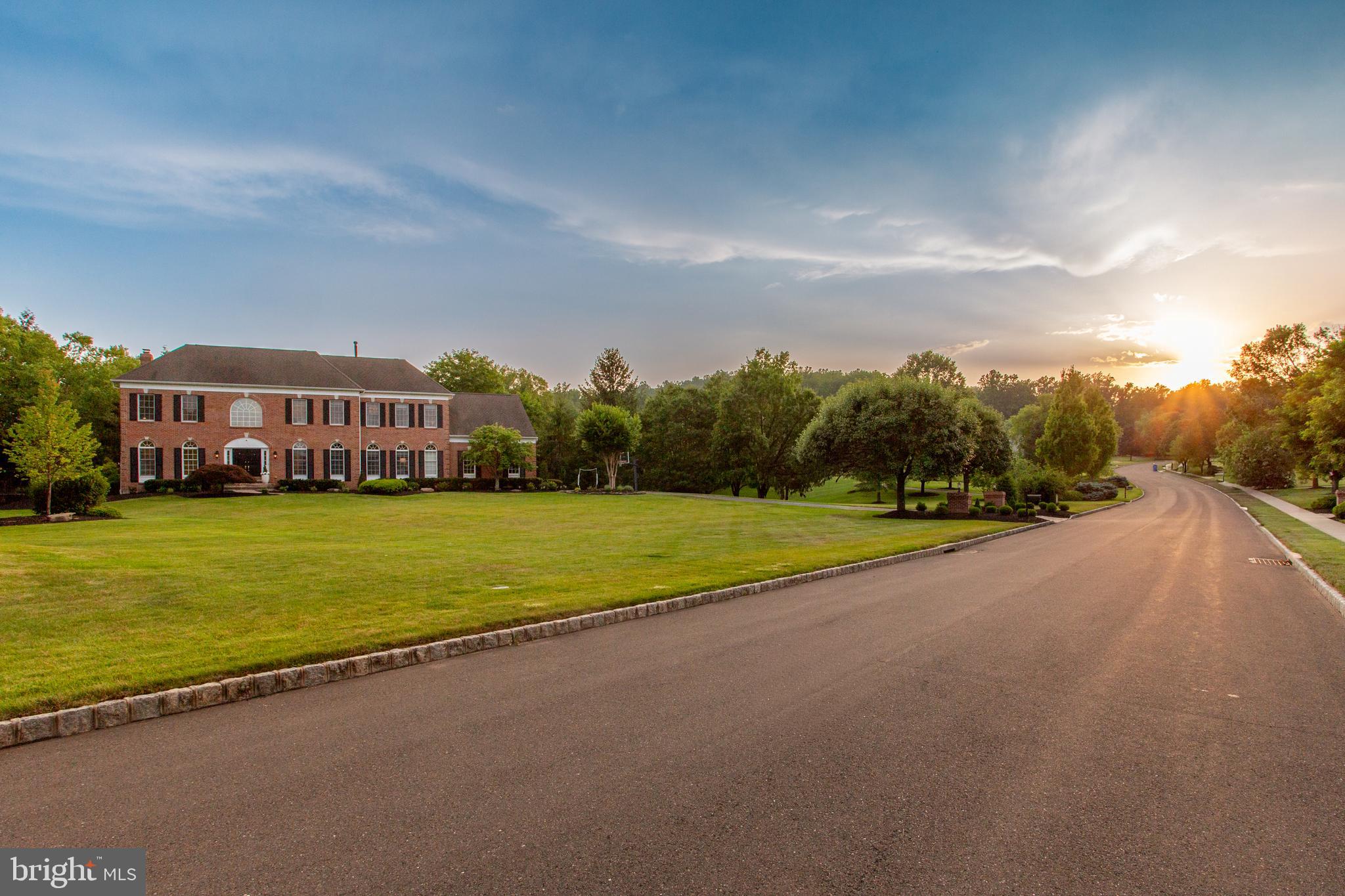 MEADOW WOOD - Residential