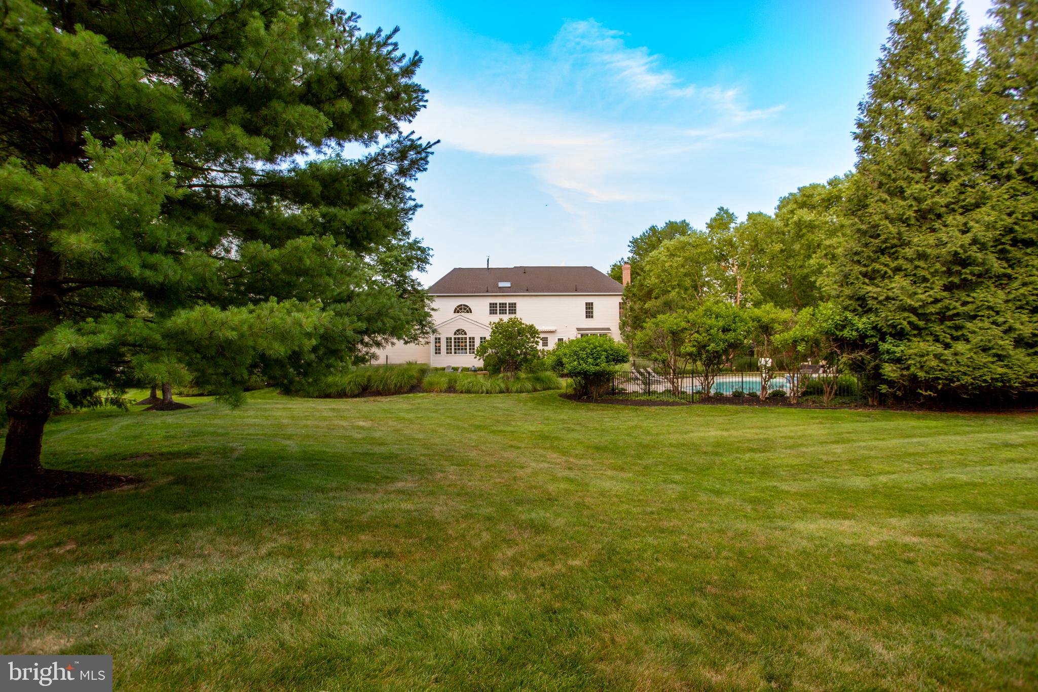 MEADOW WOOD - Residential