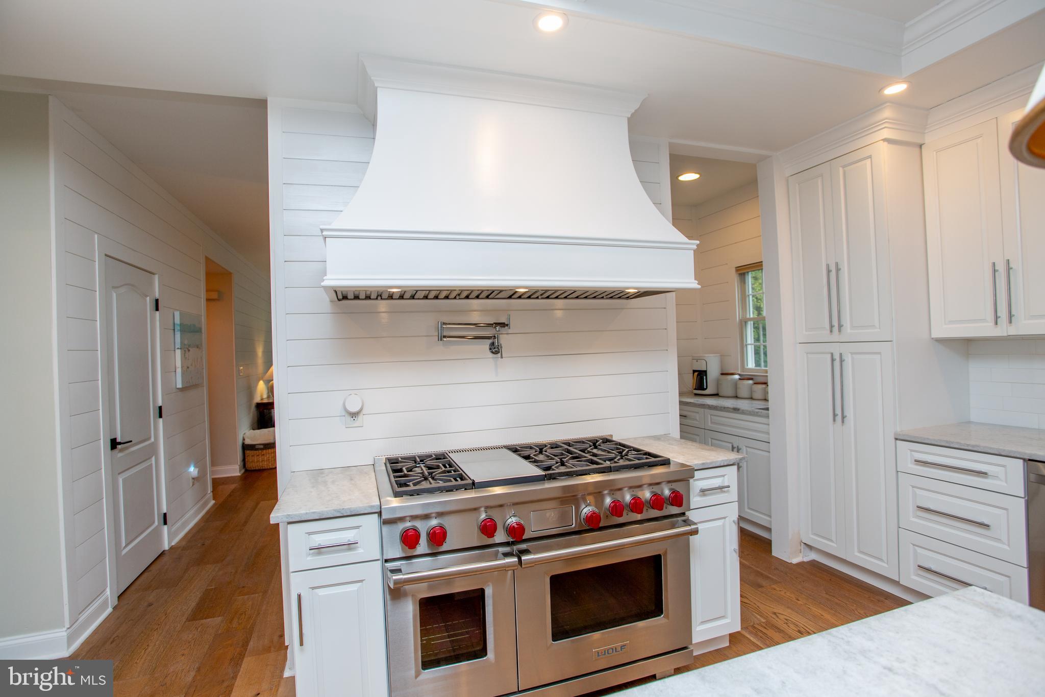 MEADOW WOOD - Residential