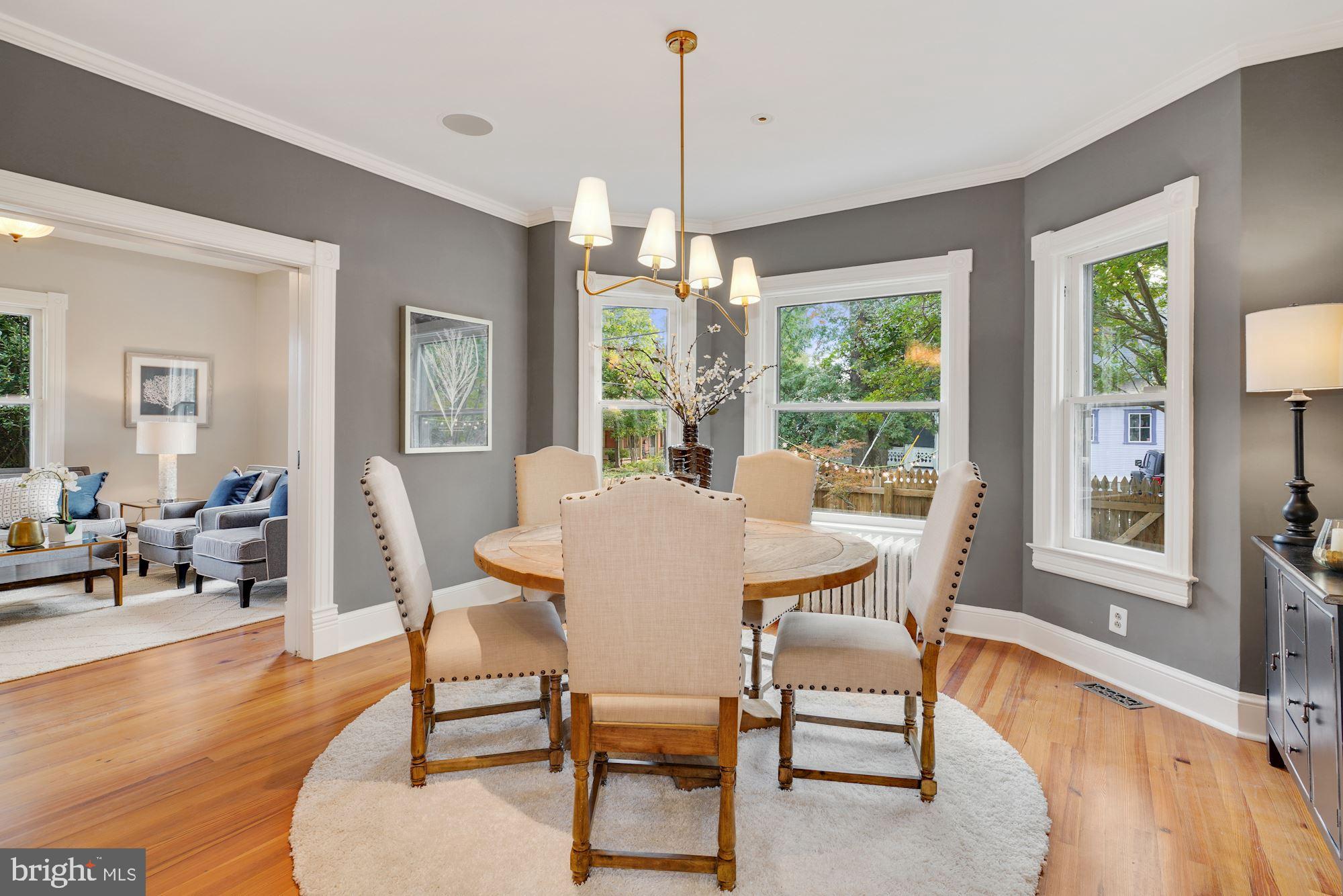 MAYWOOD - Residential