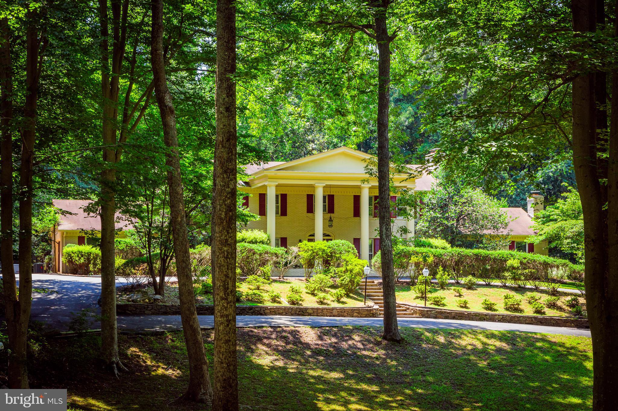 SUMMERWIND - Residential