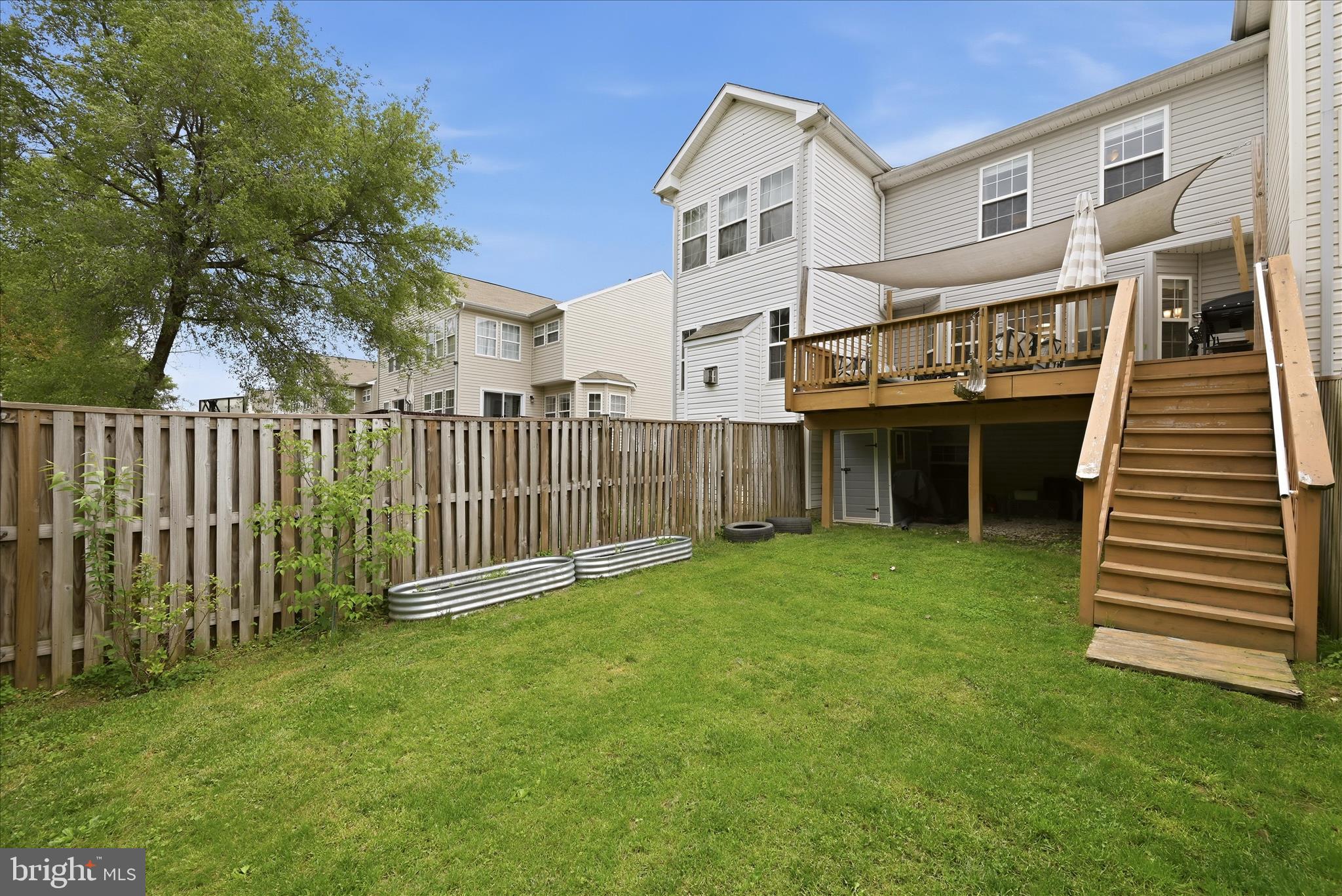 COUNTY GREEN - Residential
