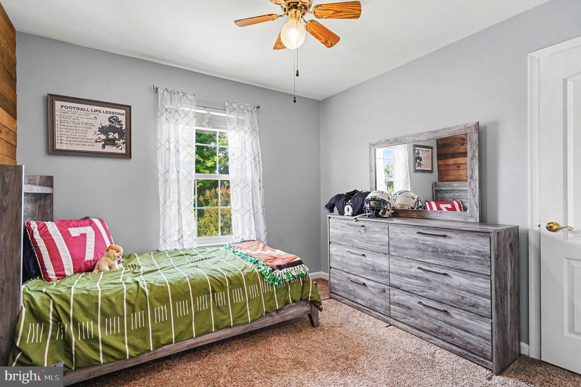 HICKORY OVERLOOK - Residential