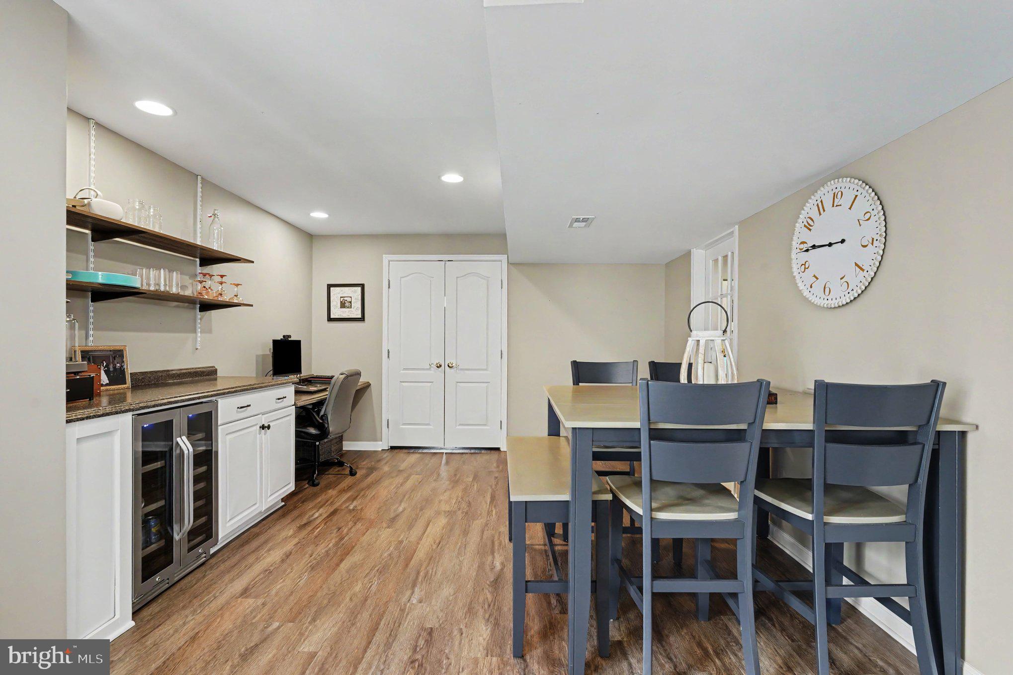 HICKORY OVERLOOK - Residential