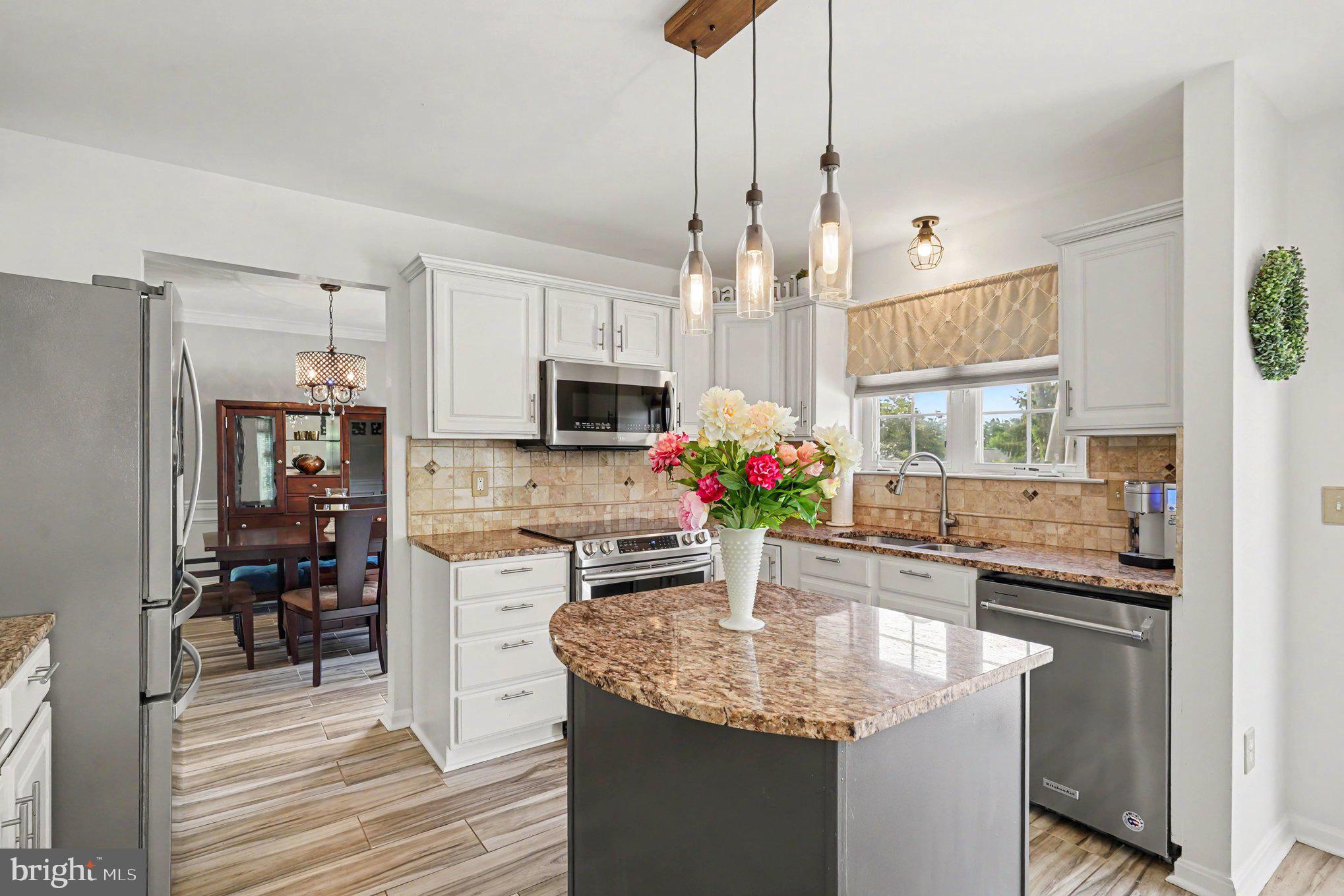 HICKORY OVERLOOK - Residential