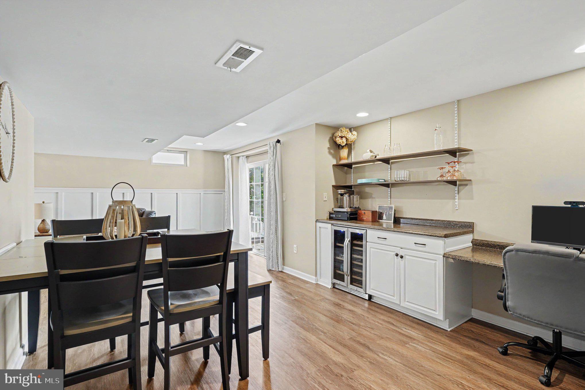 HICKORY OVERLOOK - Residential
