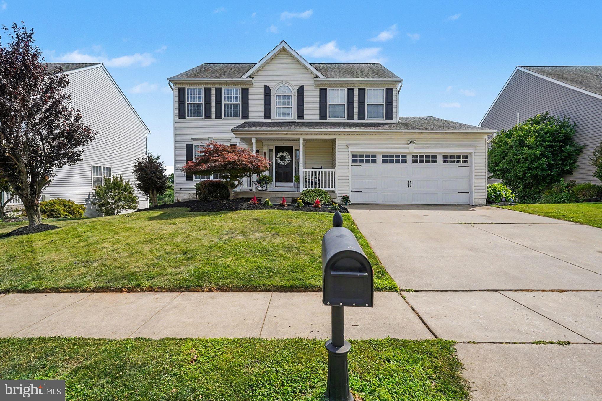 HICKORY OVERLOOK - Residential