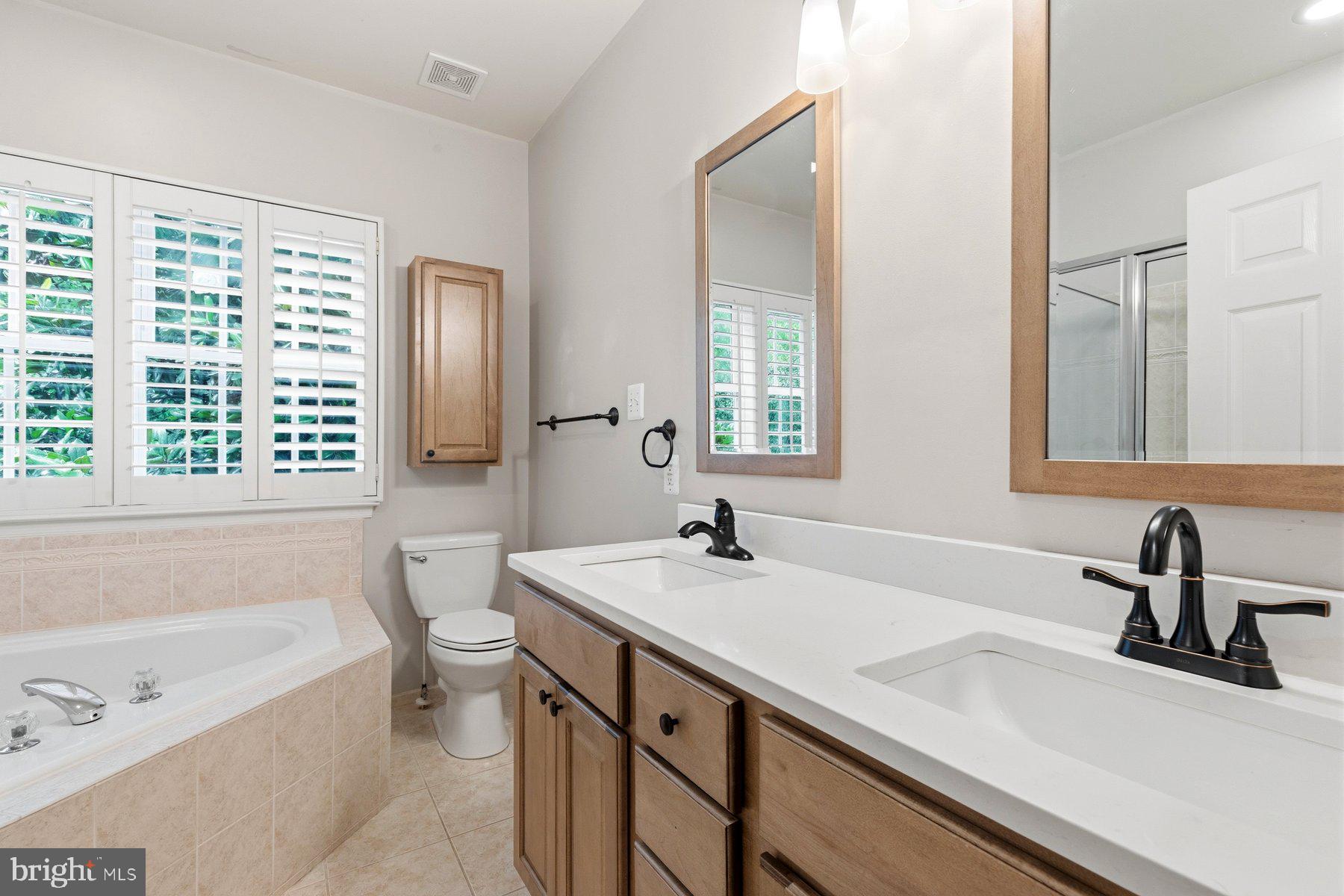 SAYBROOKE WOODS - Residential