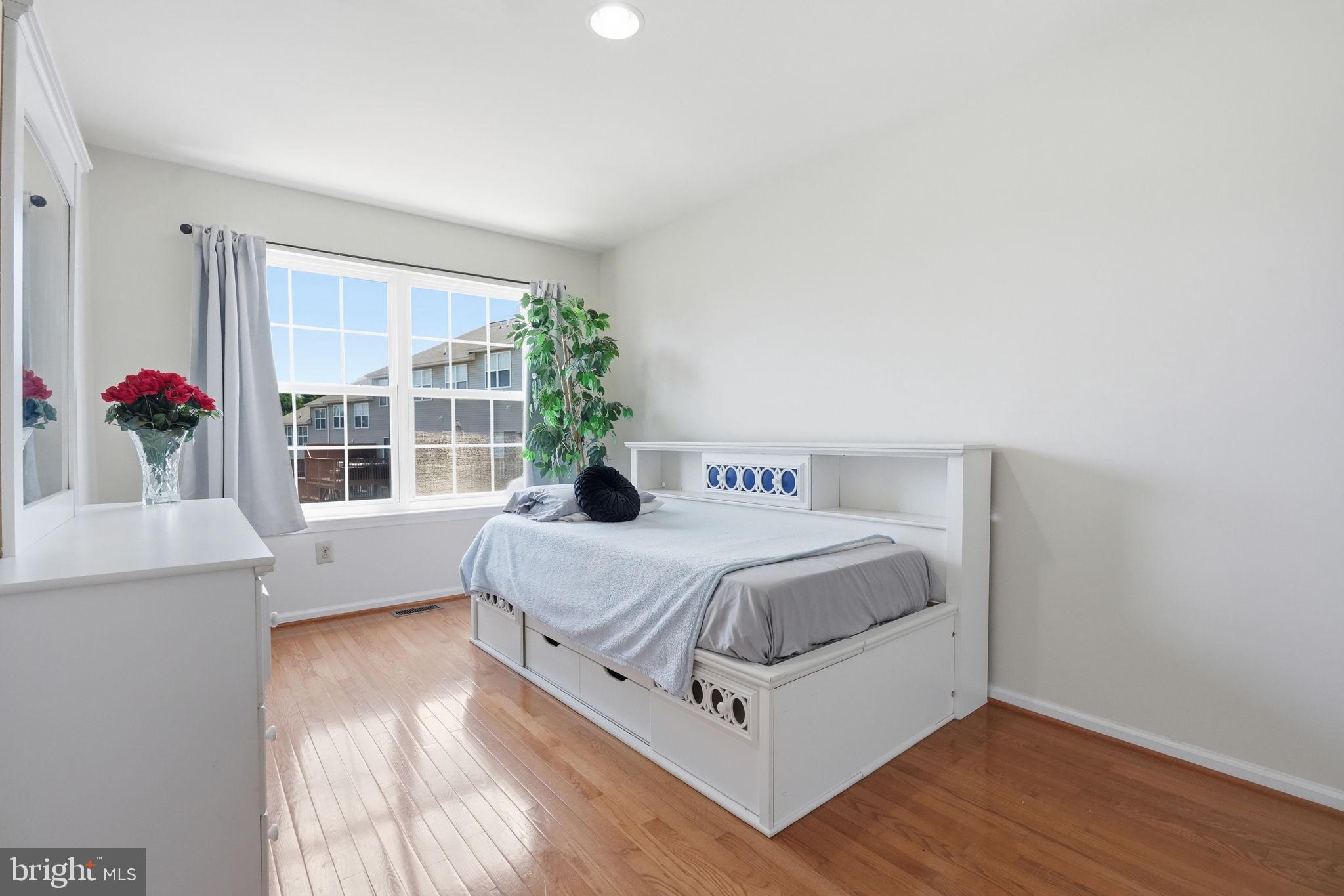GARRISON GREENE - Residential