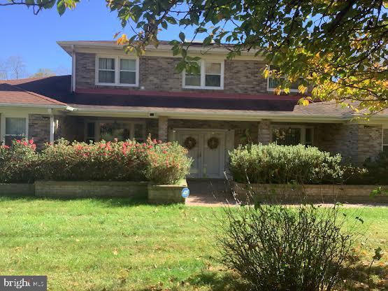 CROOM ACRES - Residential