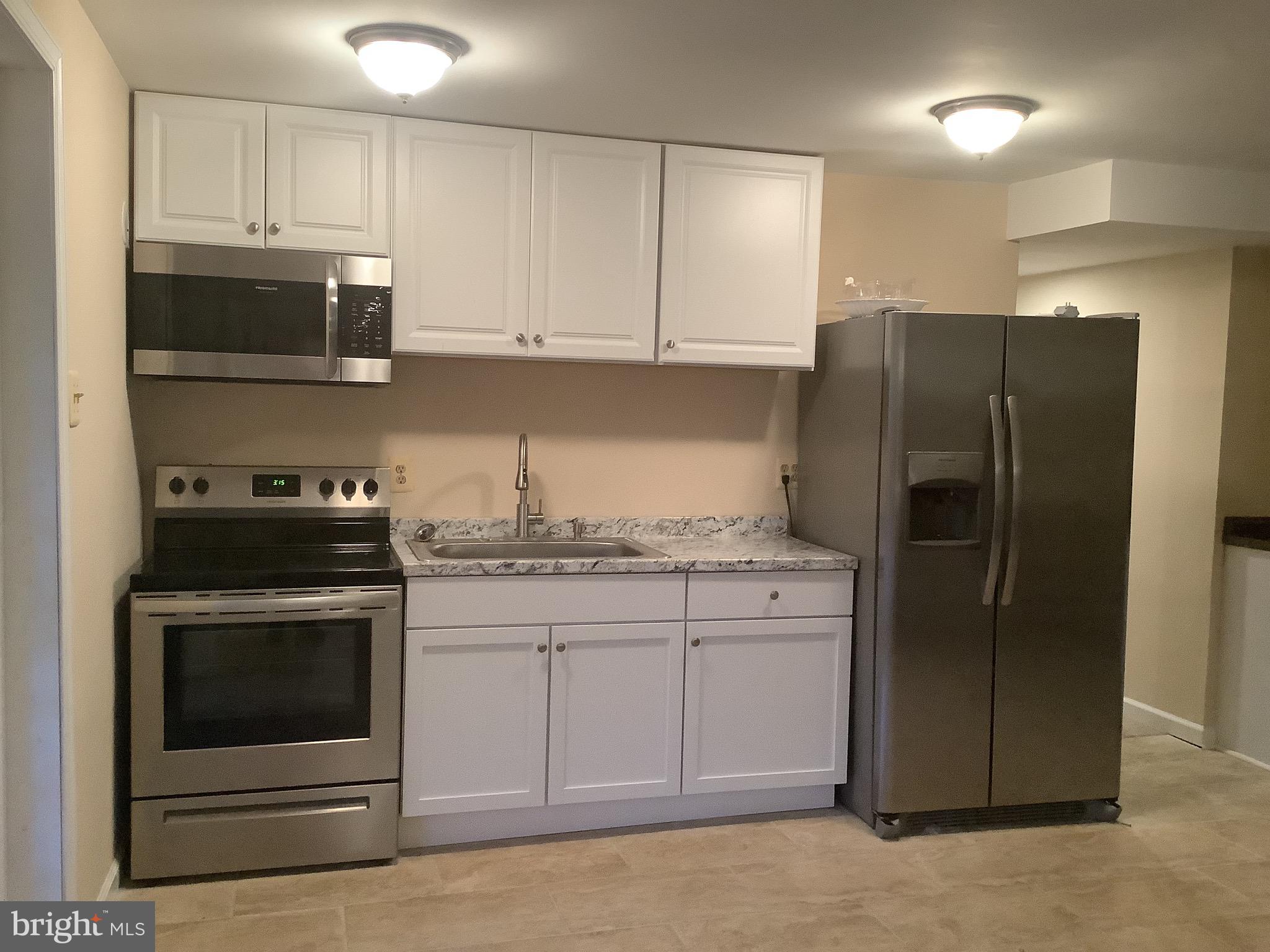 CROOM ACRES - Residential