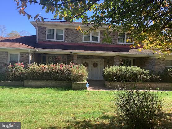 CROOM ACRES - Residential