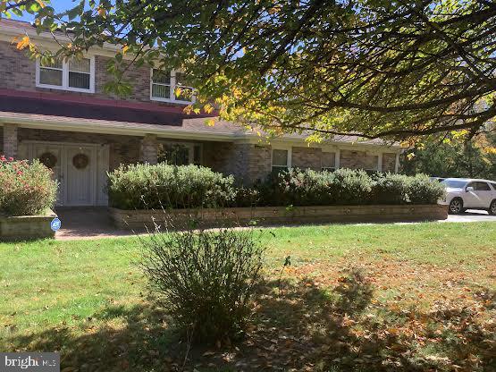 CROOM ACRES - Residential