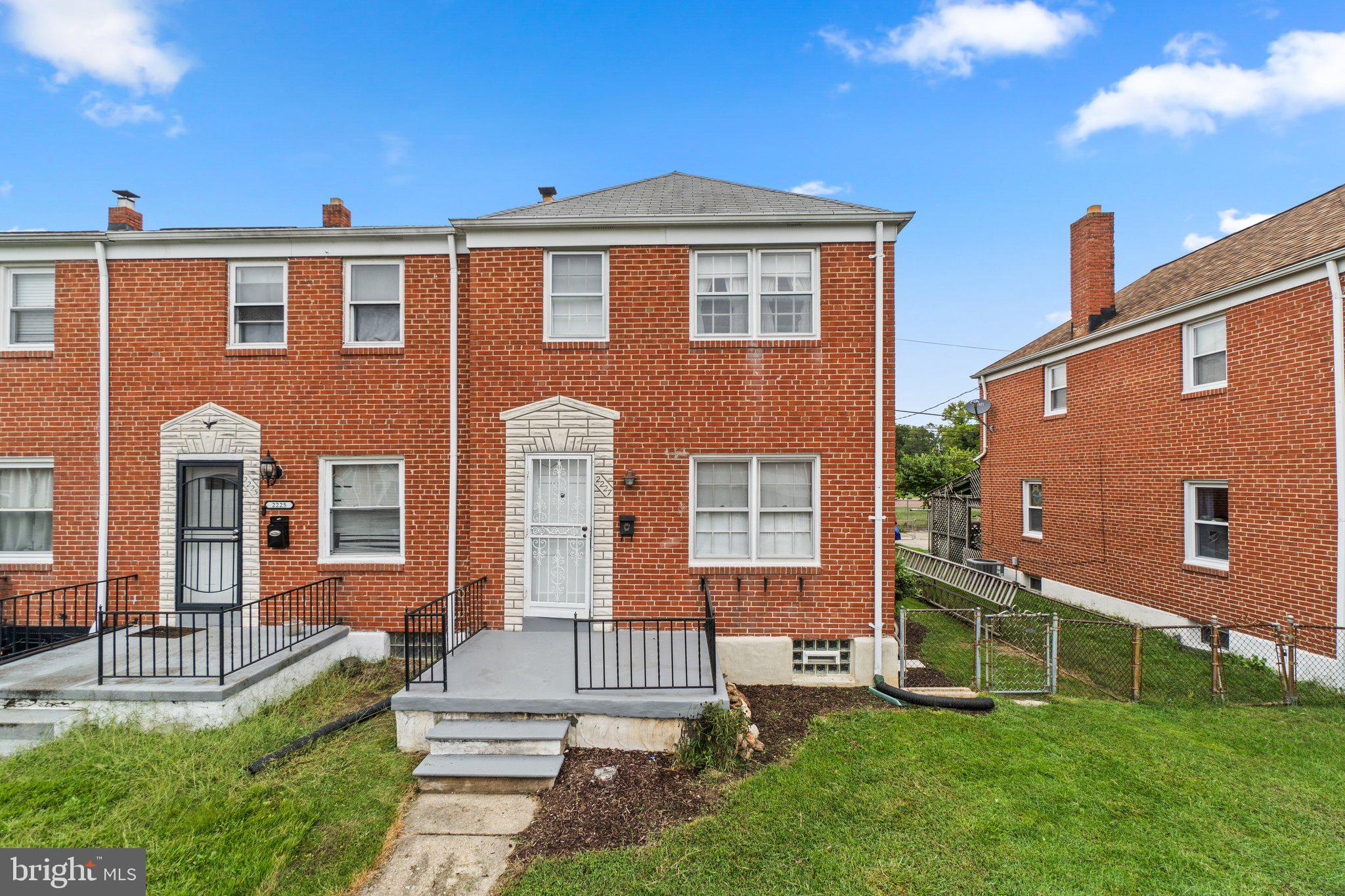 HAWTHORNE - Residential