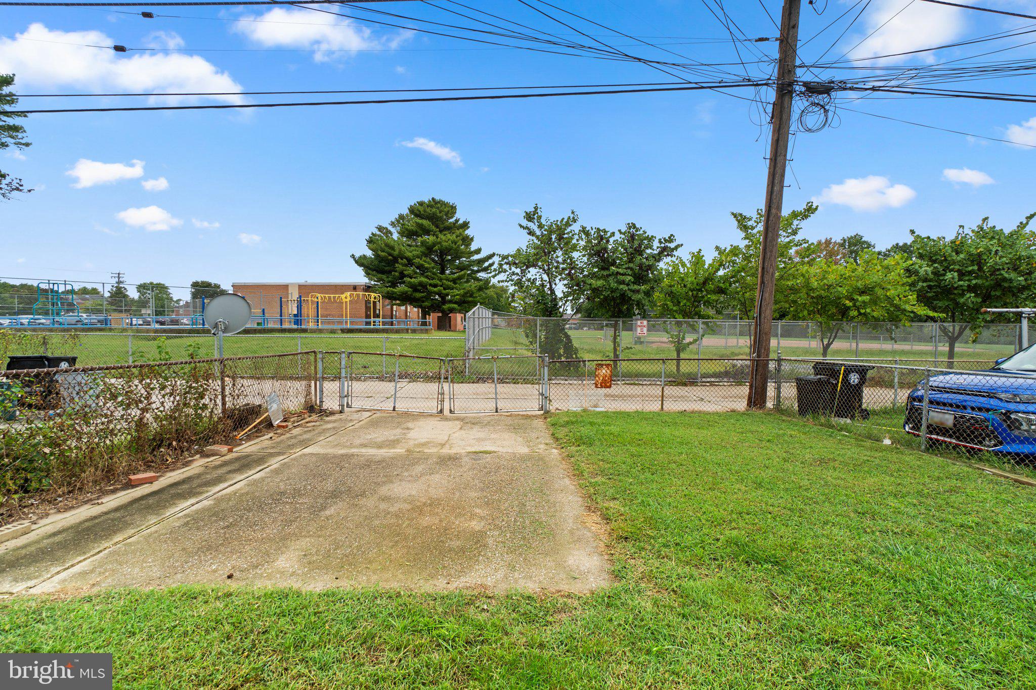 HAWTHORNE - Residential
