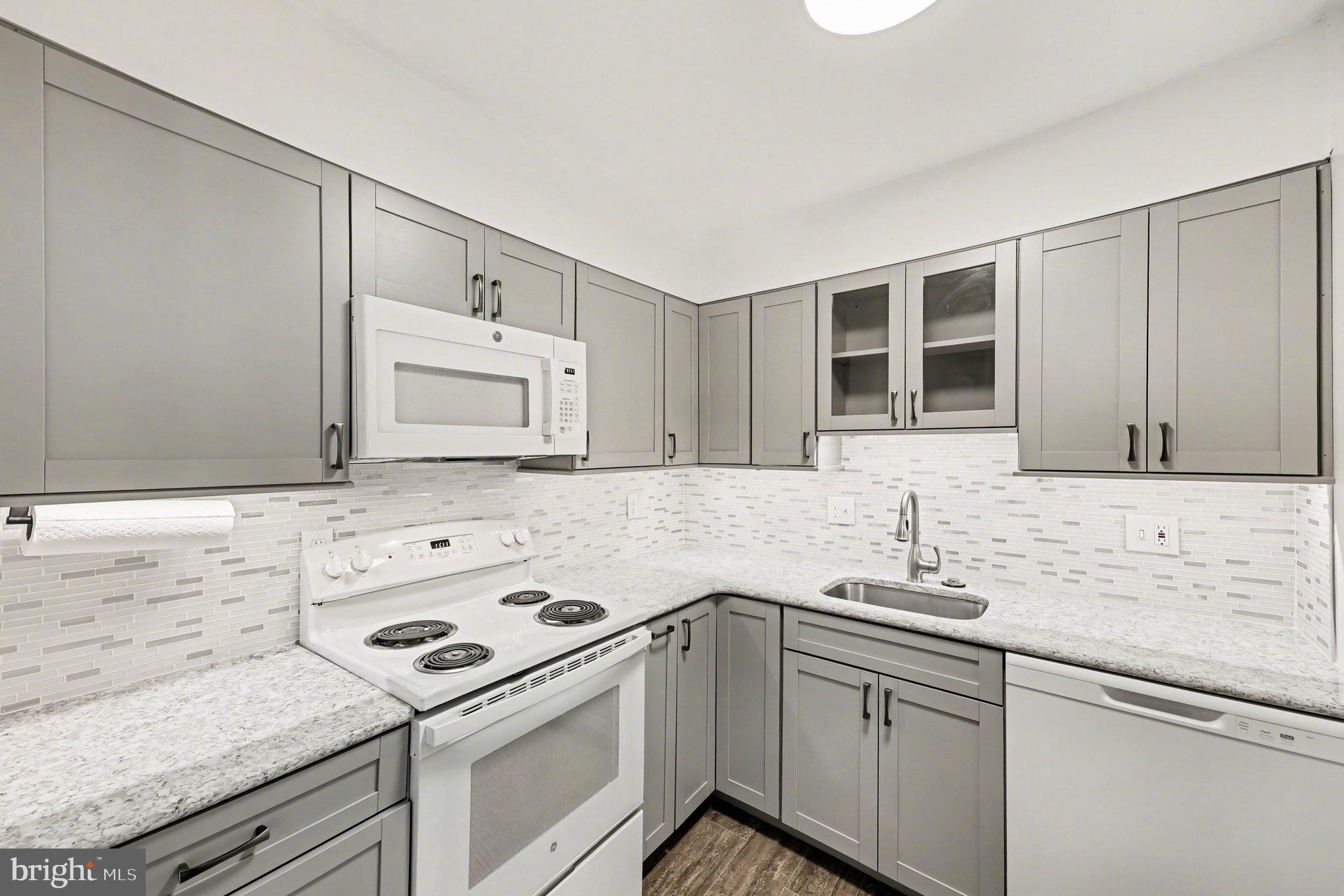 EDSALL BLUFF - Residential