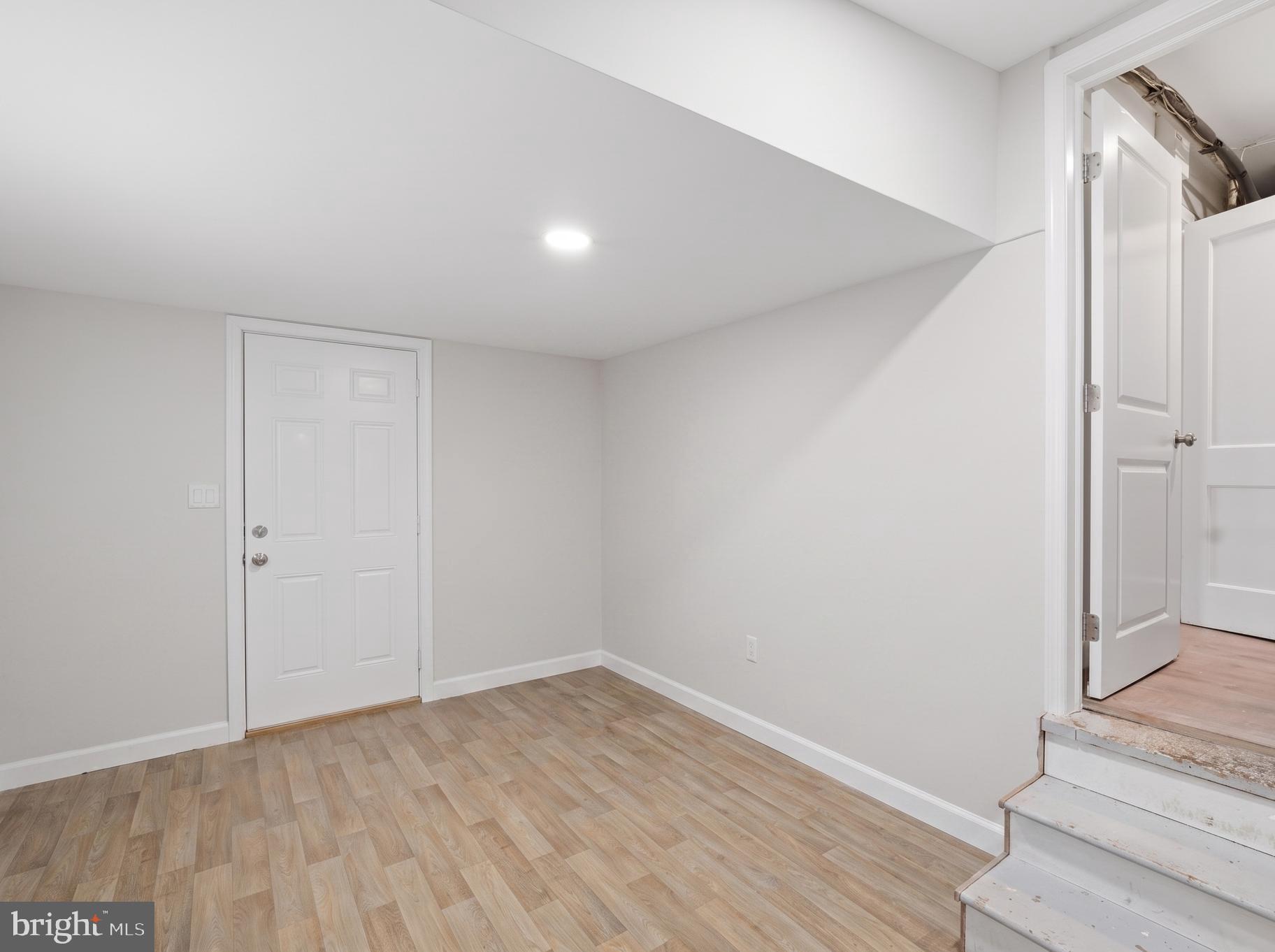 NORTH FORESTVILLE - Residential
