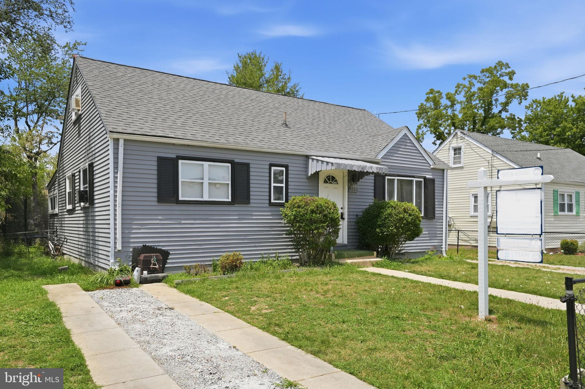 NORTH FORESTVILLE - Residential