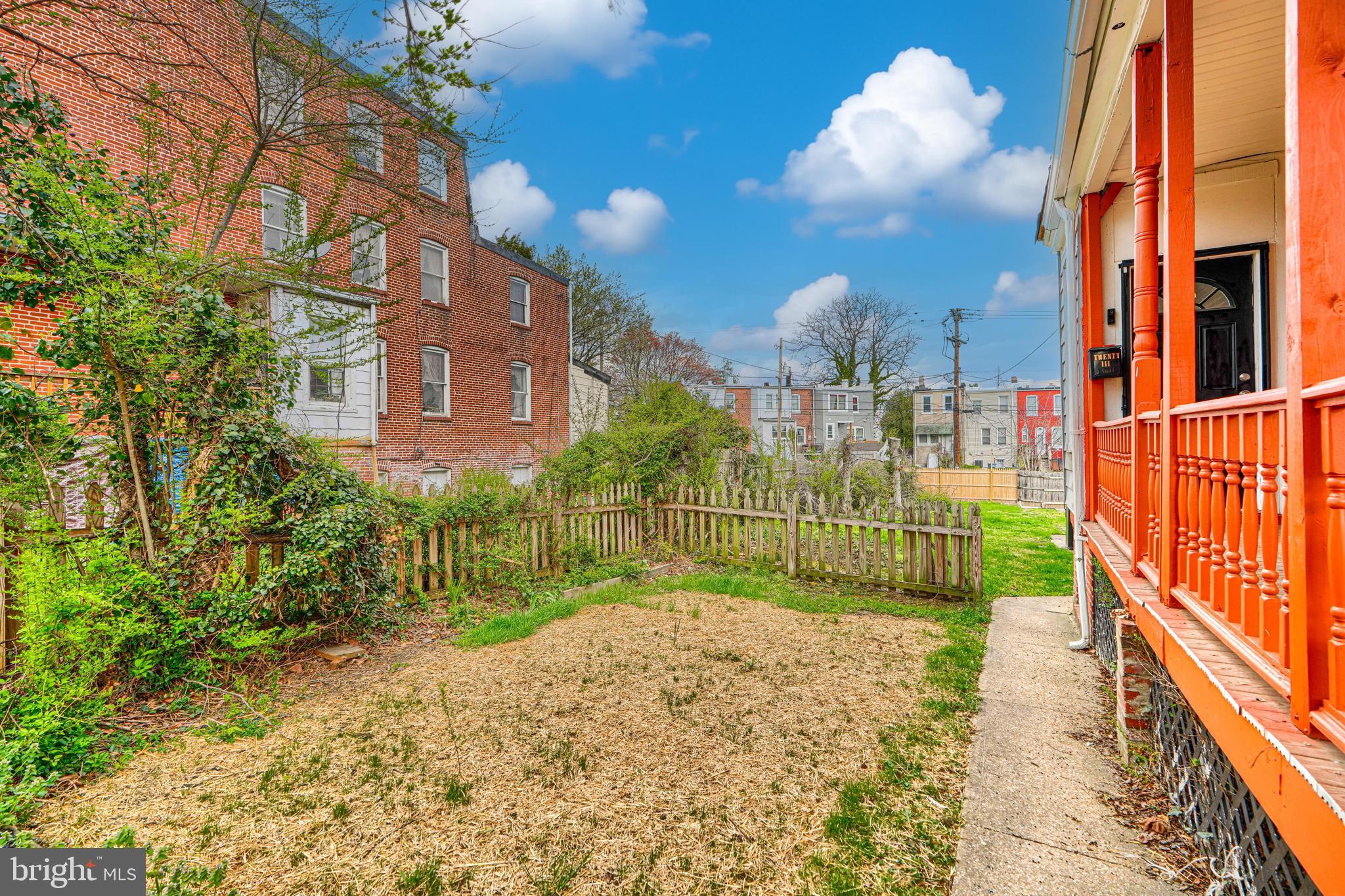 UPLANDS - Residential