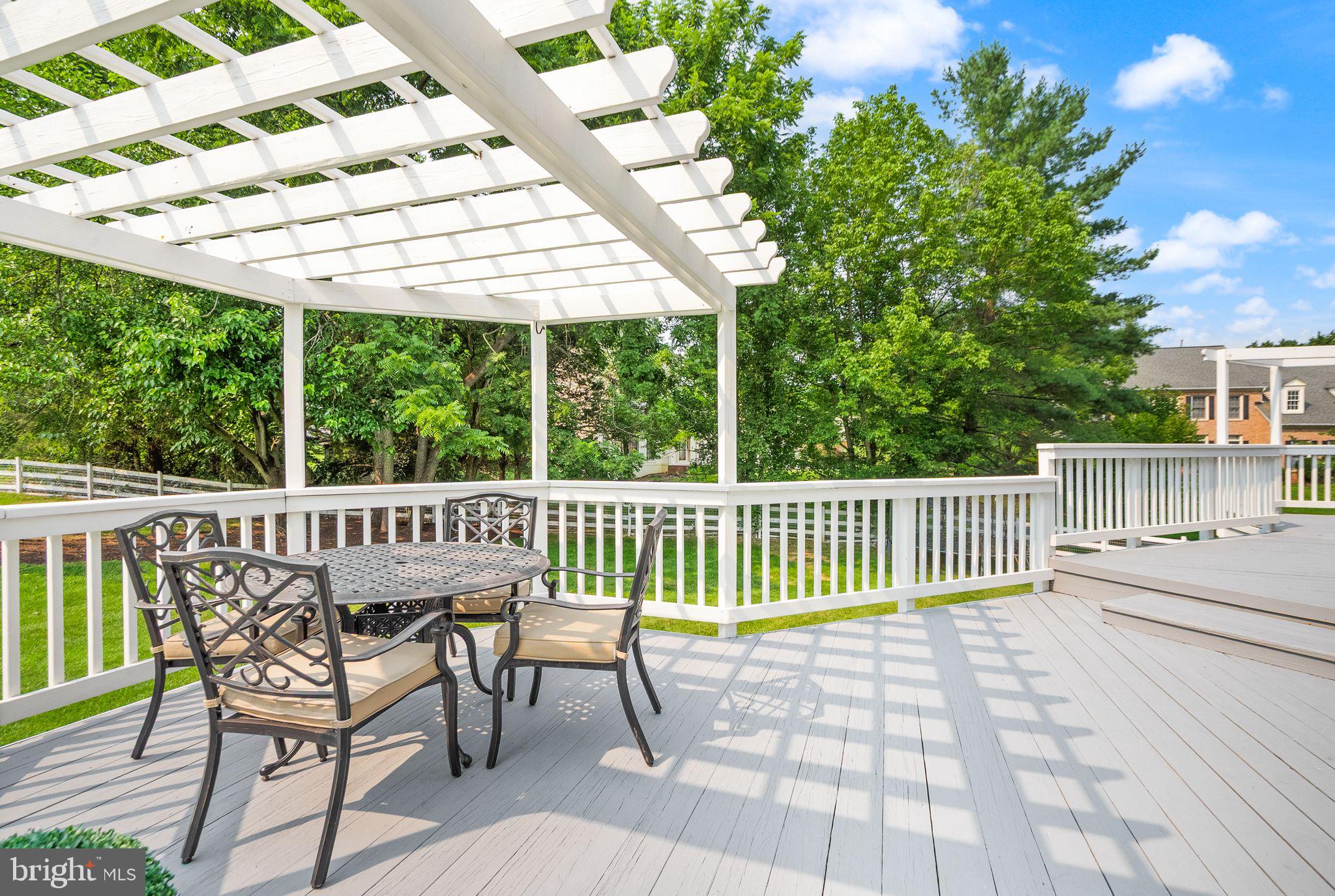 PINEY RUN MEADOW - Residential