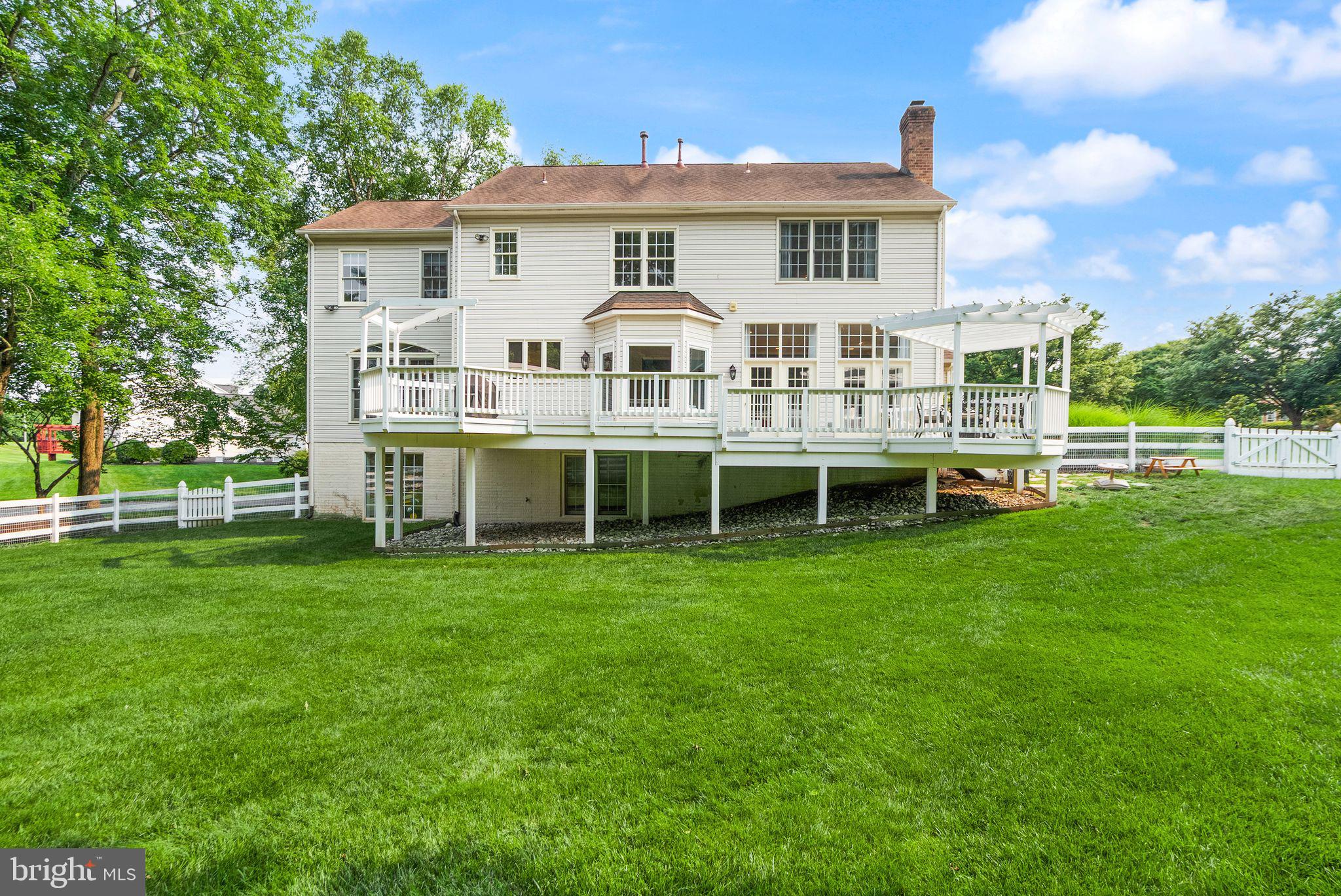 PINEY RUN MEADOW - Residential