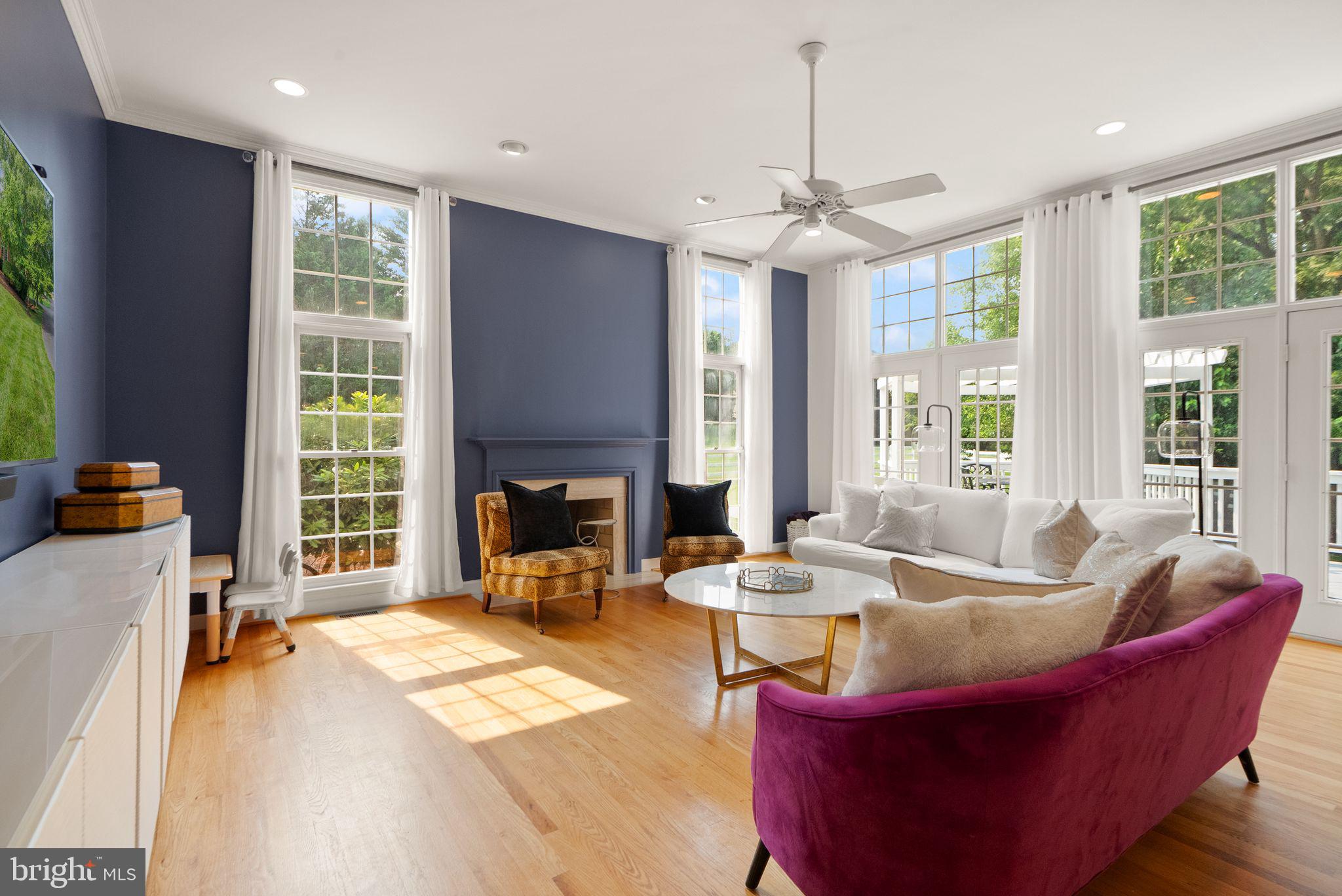 PINEY RUN MEADOW - Residential