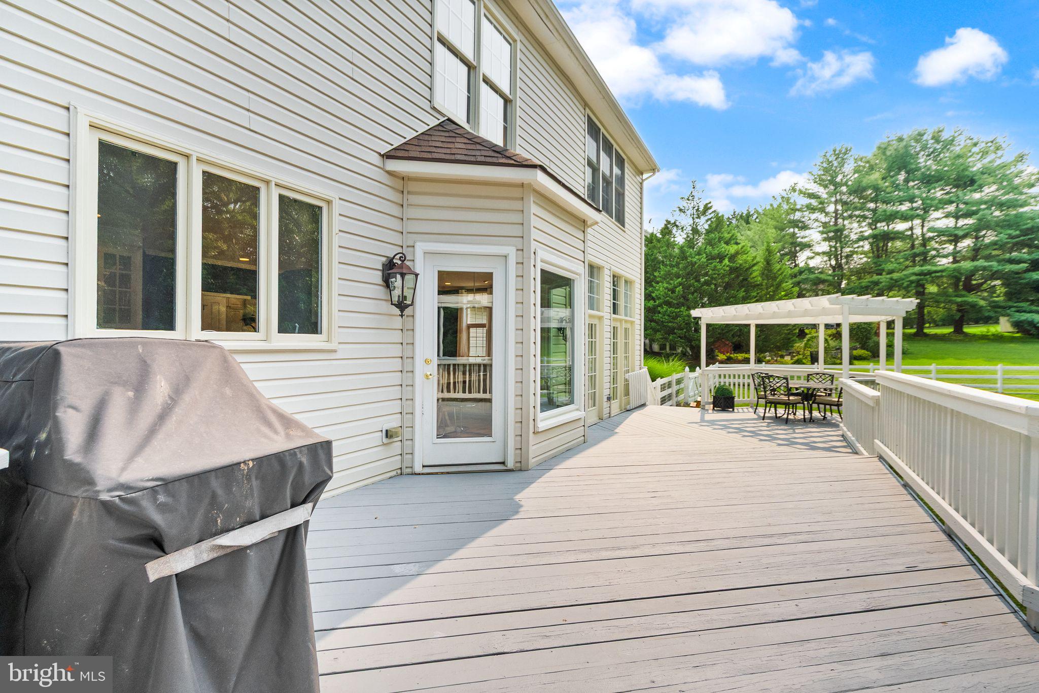 PINEY RUN MEADOW - Residential