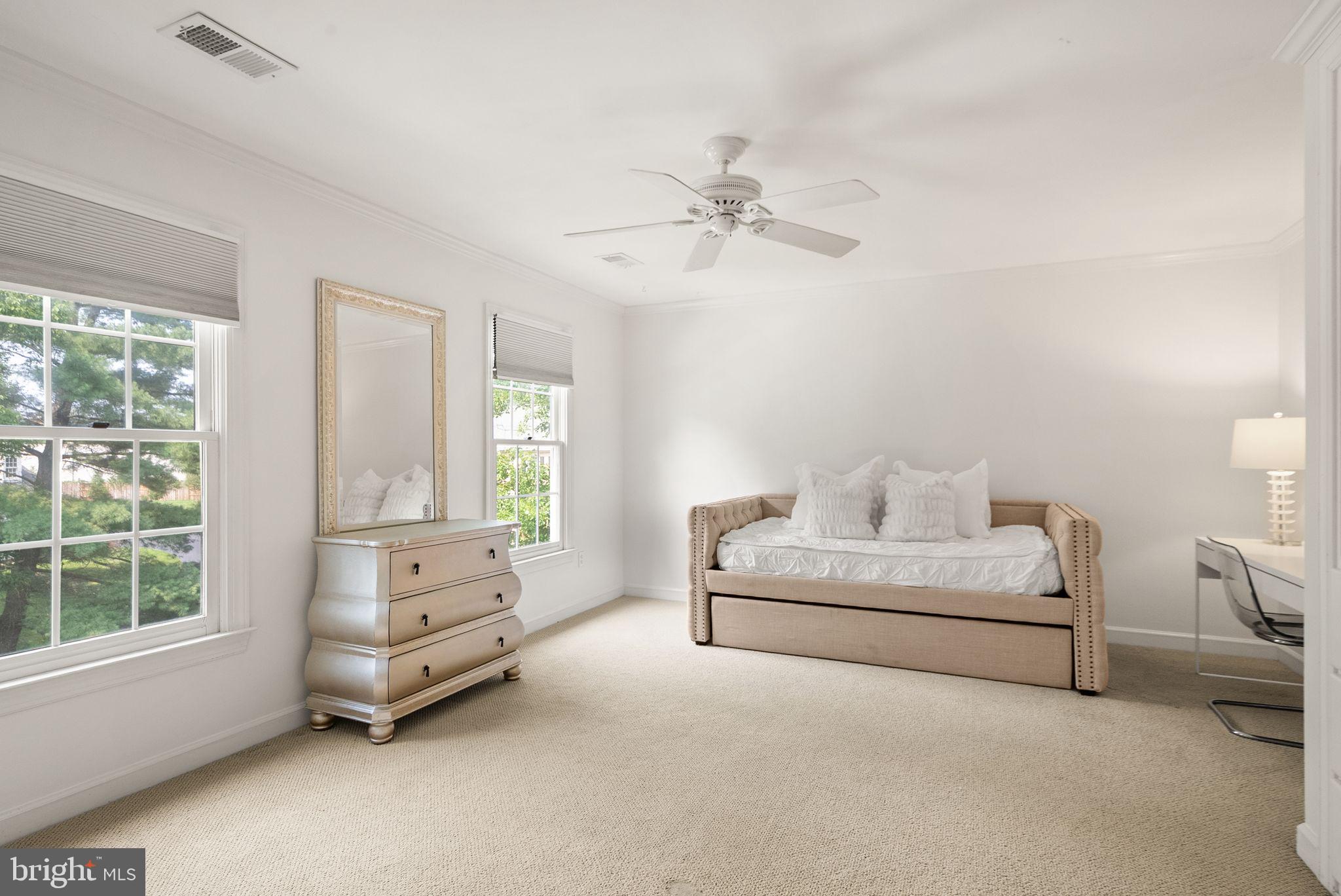 PINEY RUN MEADOW - Residential
