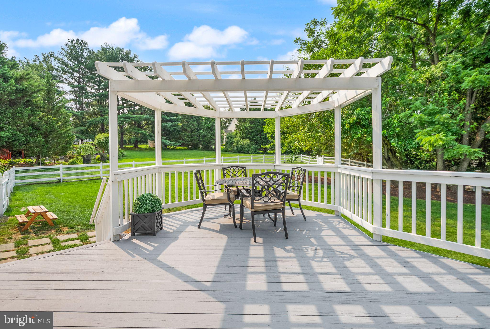 PINEY RUN MEADOW - Residential