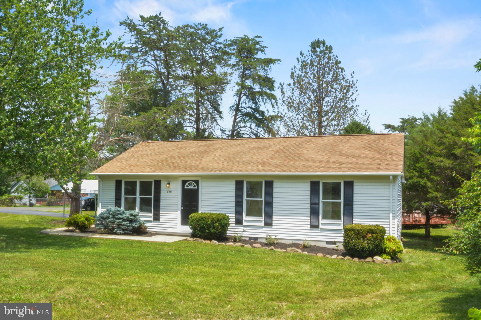 HENSEL STONE WOODS - Residential