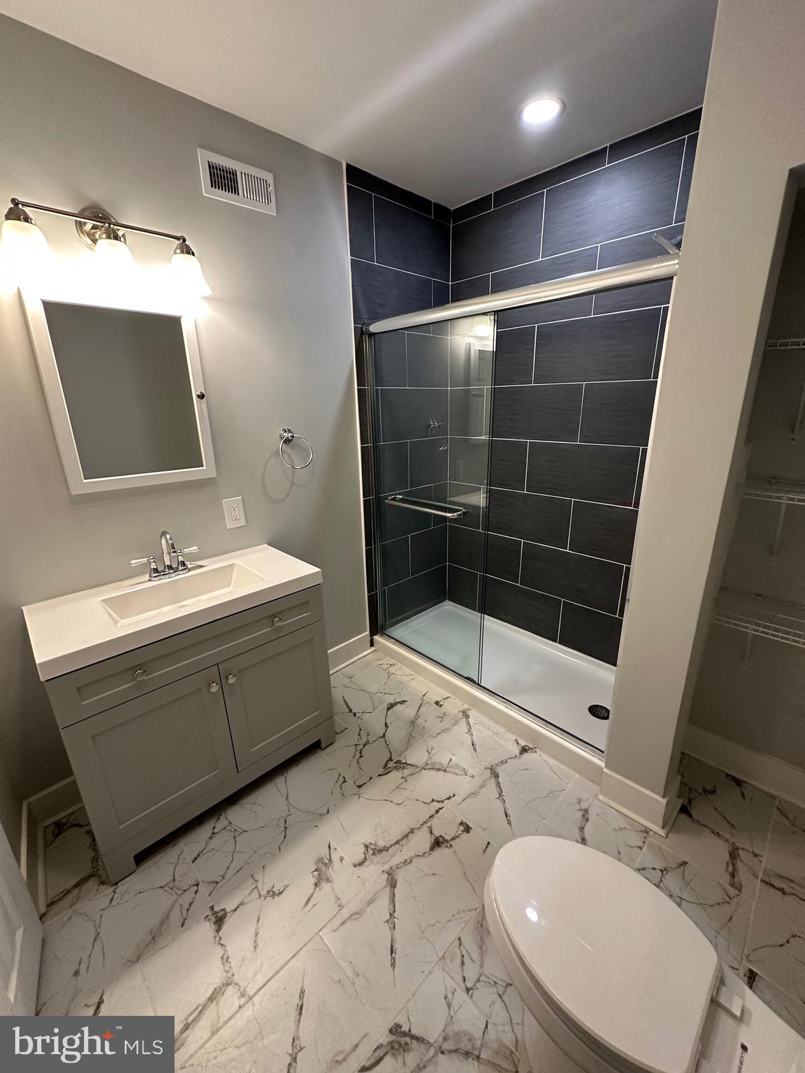 PHILADELPHIA - Residential