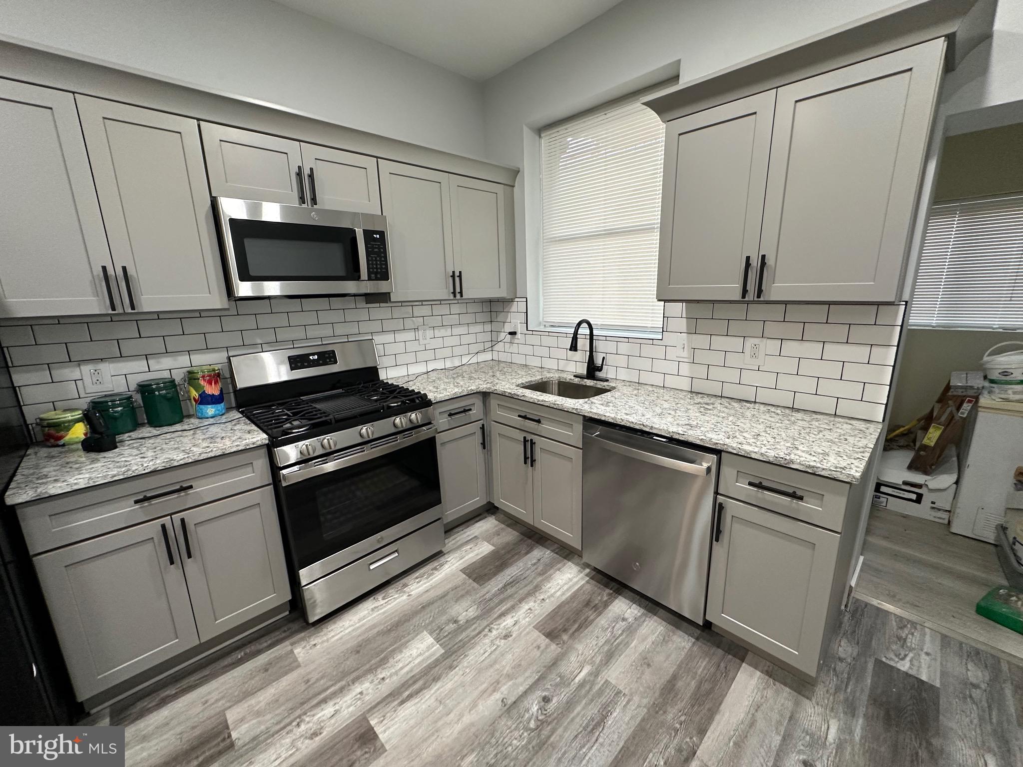 PHILADELPHIA - Residential