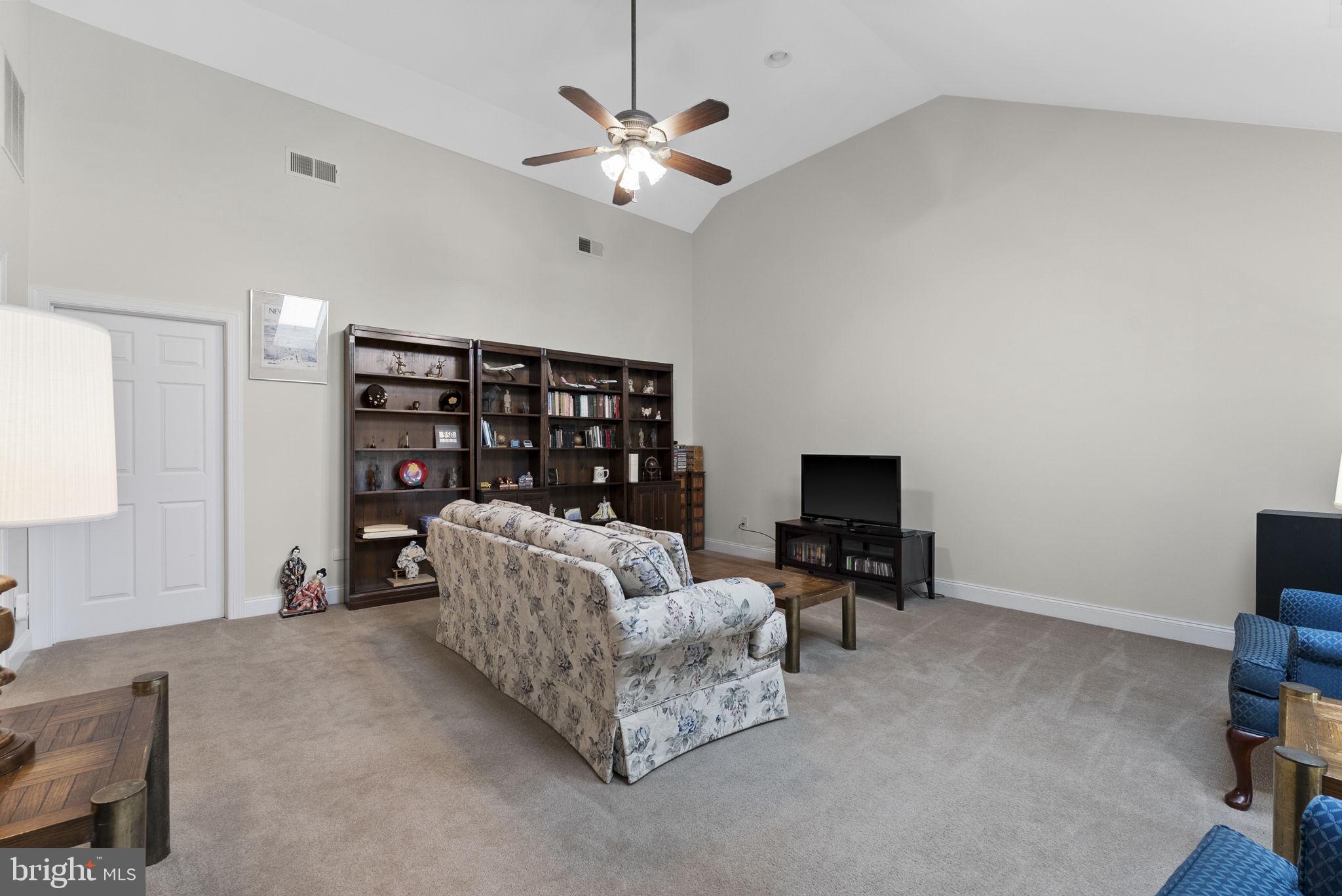 REGENCY AT DOMINION VALLEY - Residential
