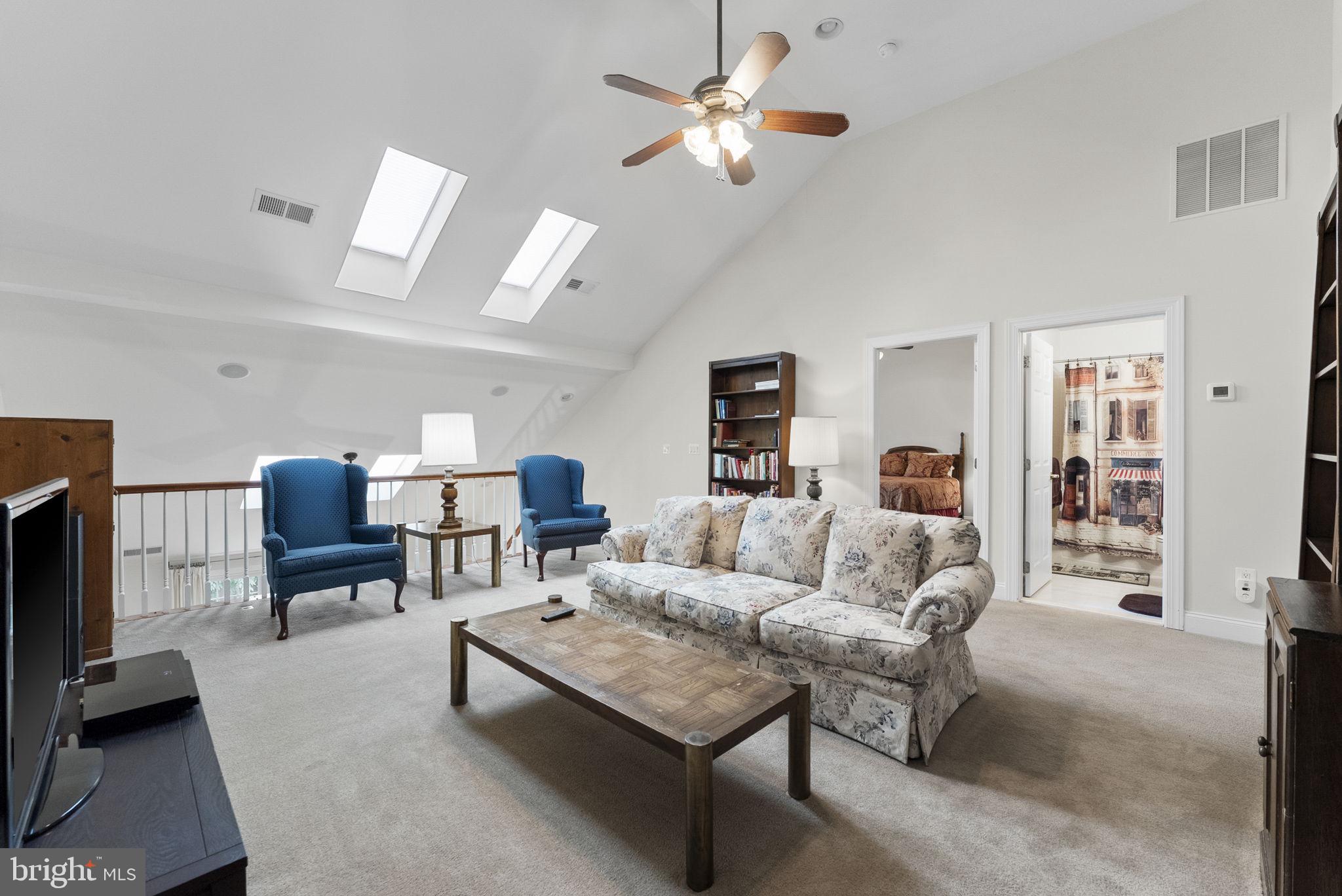 REGENCY AT DOMINION VALLEY - Residential