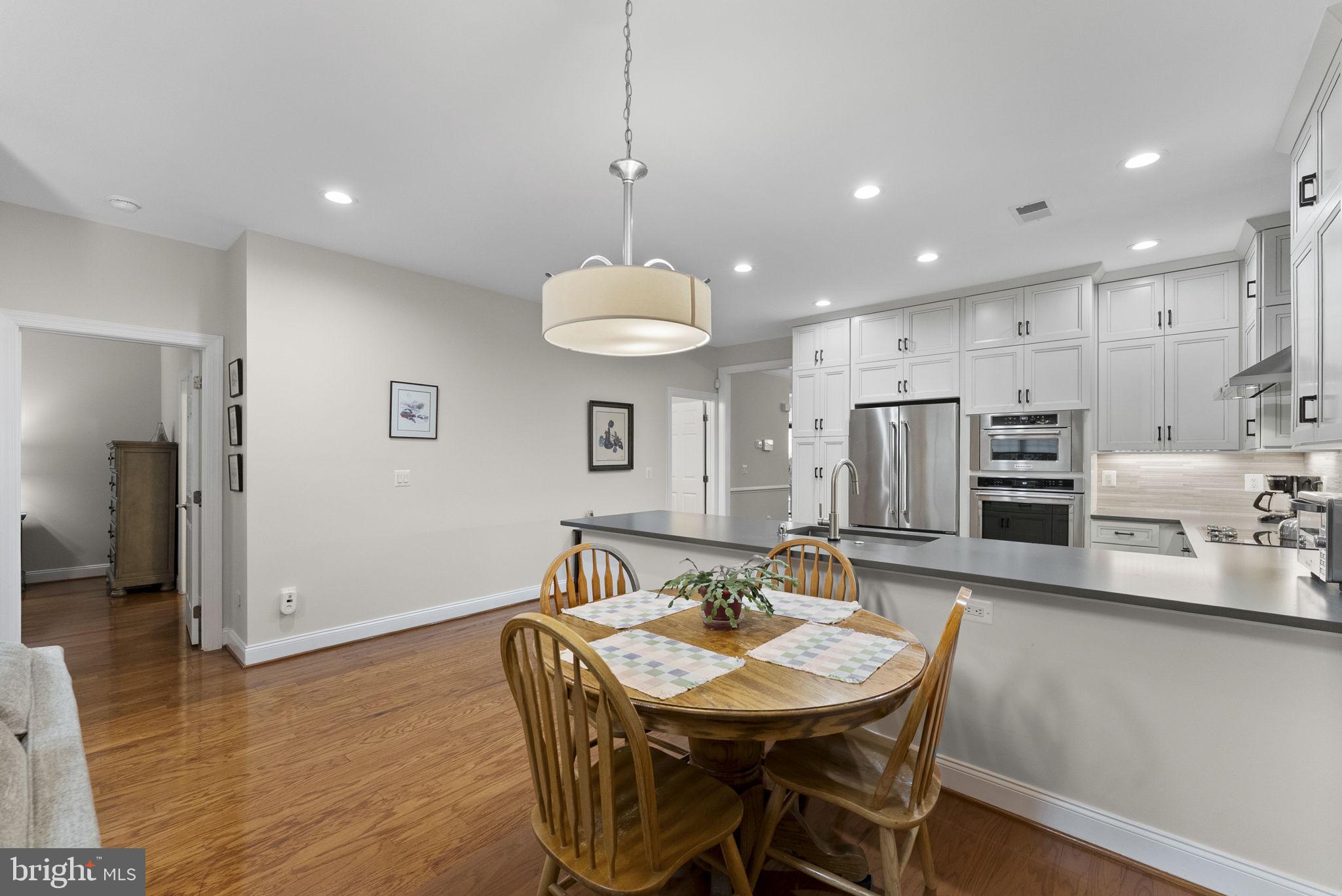 REGENCY AT DOMINION VALLEY - Residential
