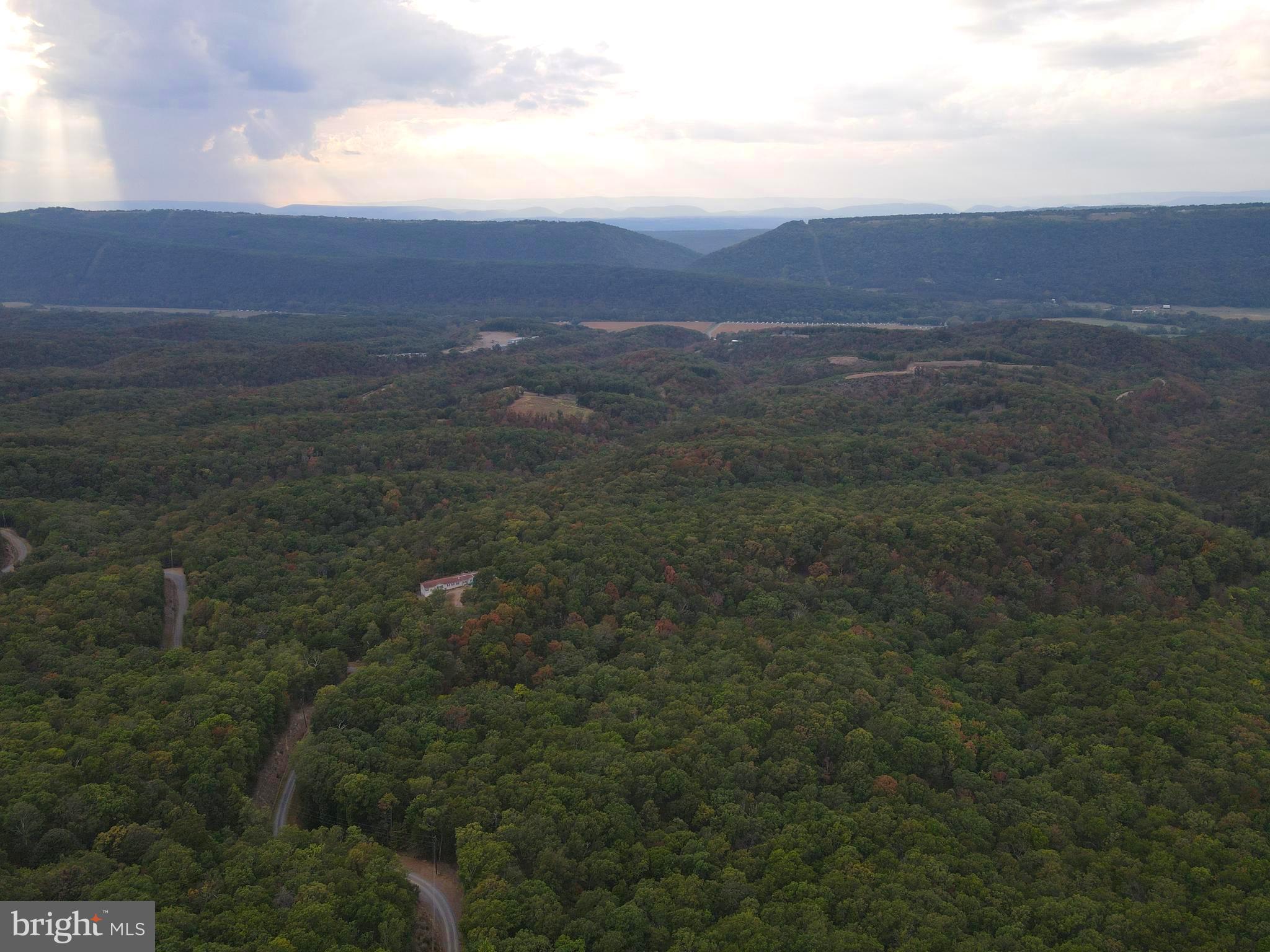 WHITETAIL MOUNTAIN - Land