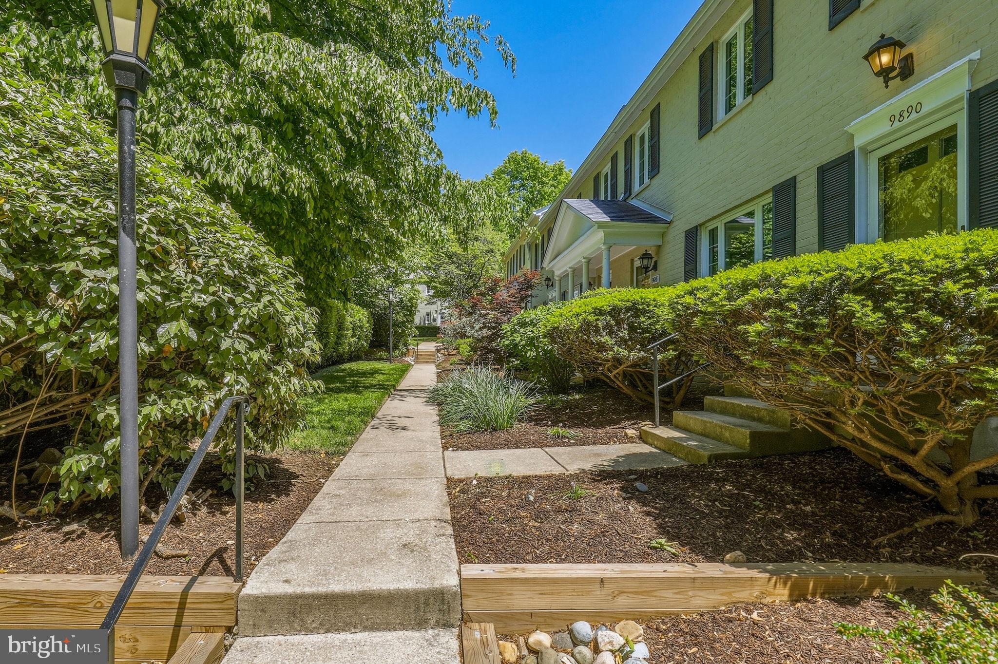 GLEN BRIAR - Residential