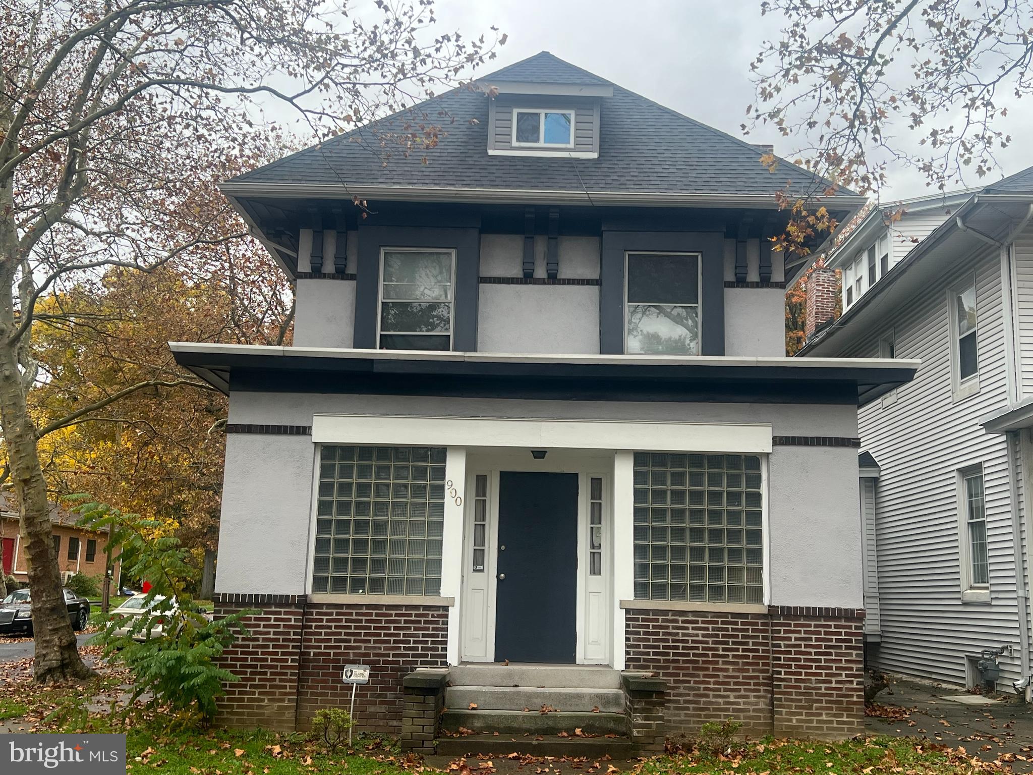 Recently renovated. This 6-7 bedroom property, 3500 sq ft of usable space is zoned. Commercial or Residential.