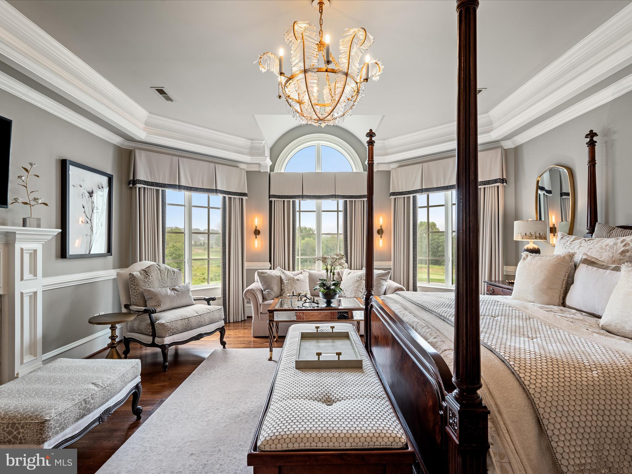 CREIGHTON FARMS - Residential