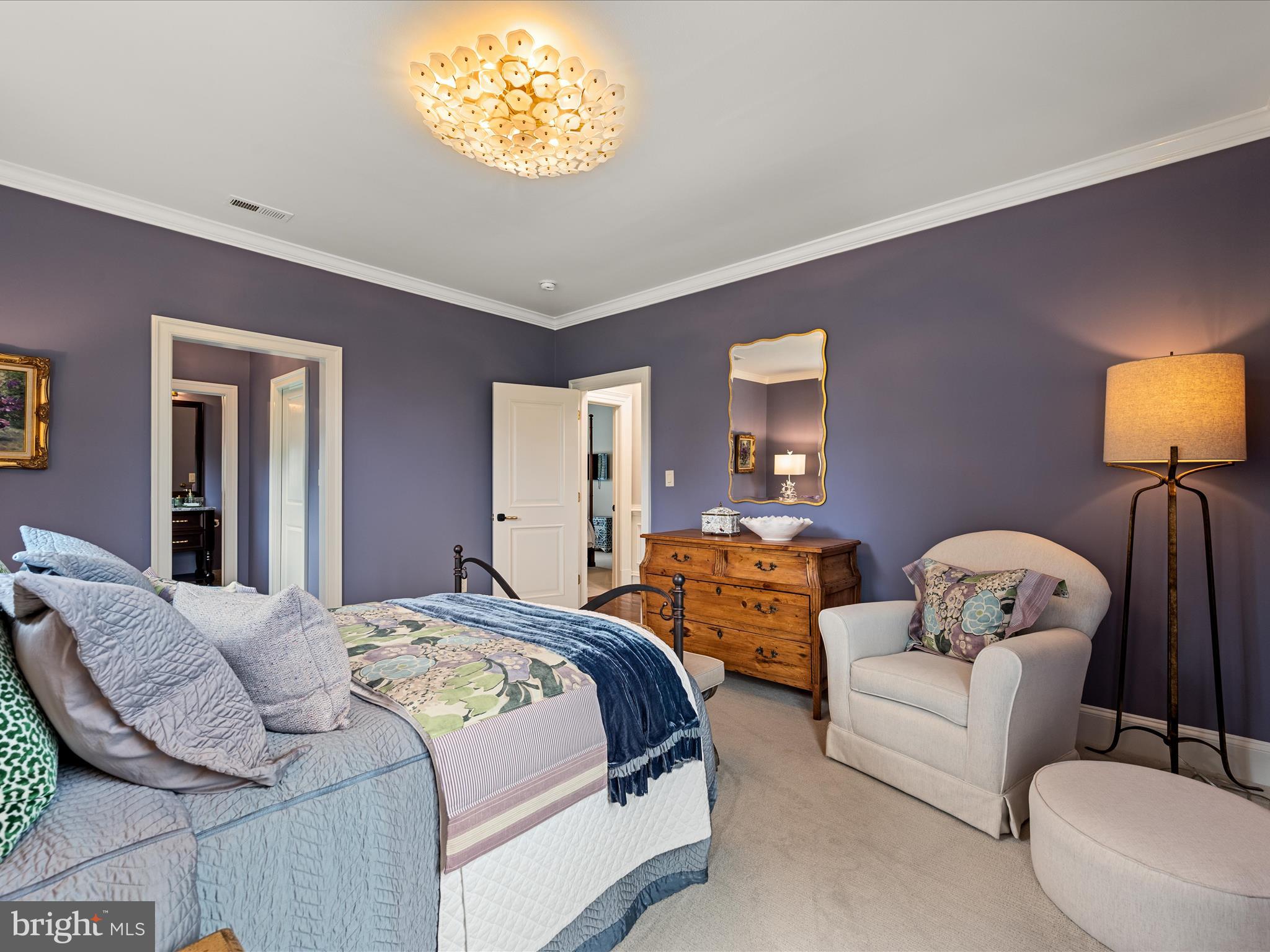 CREIGHTON FARMS - Residential