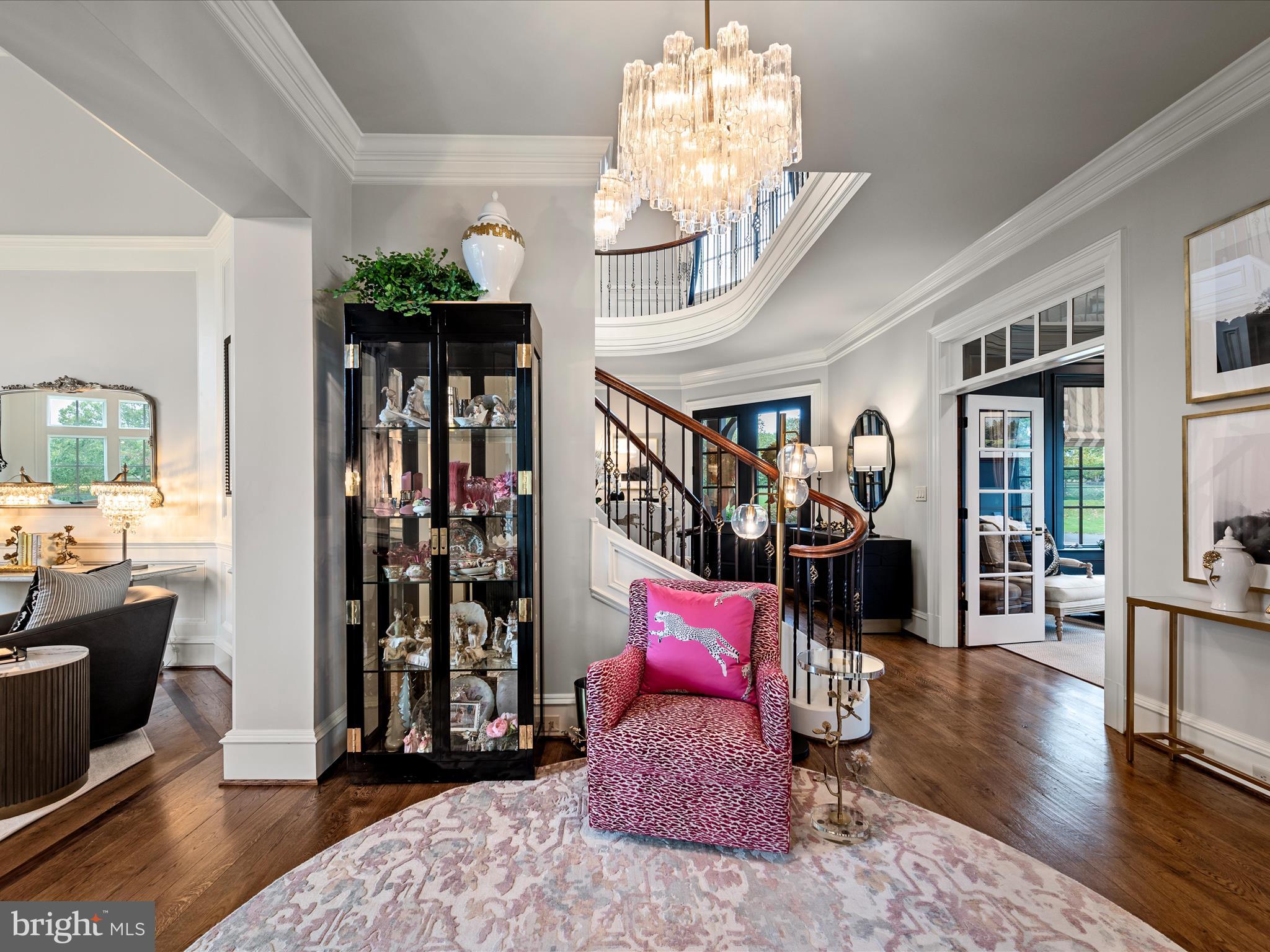 CREIGHTON FARMS - Residential