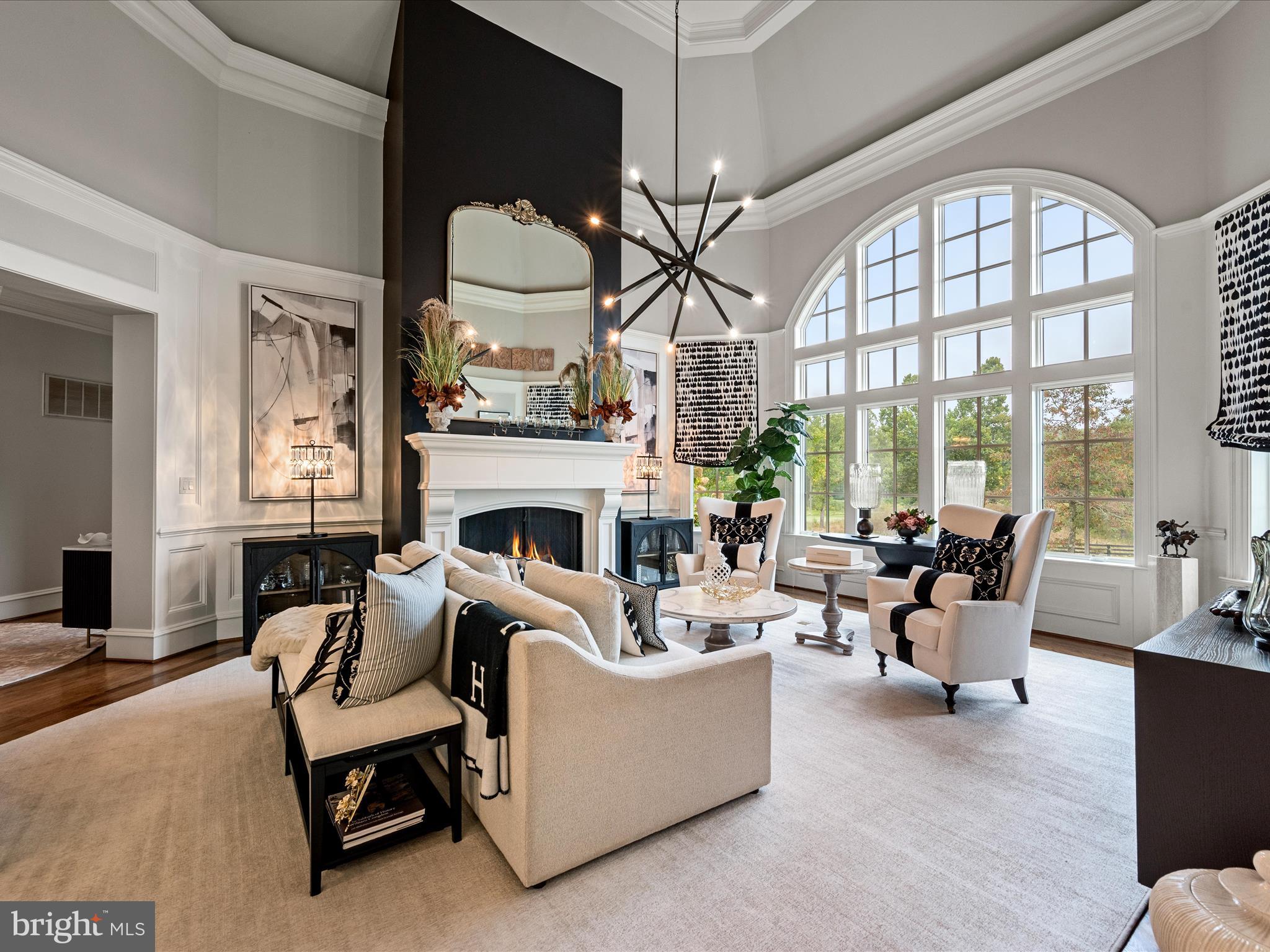 CREIGHTON FARMS - Residential