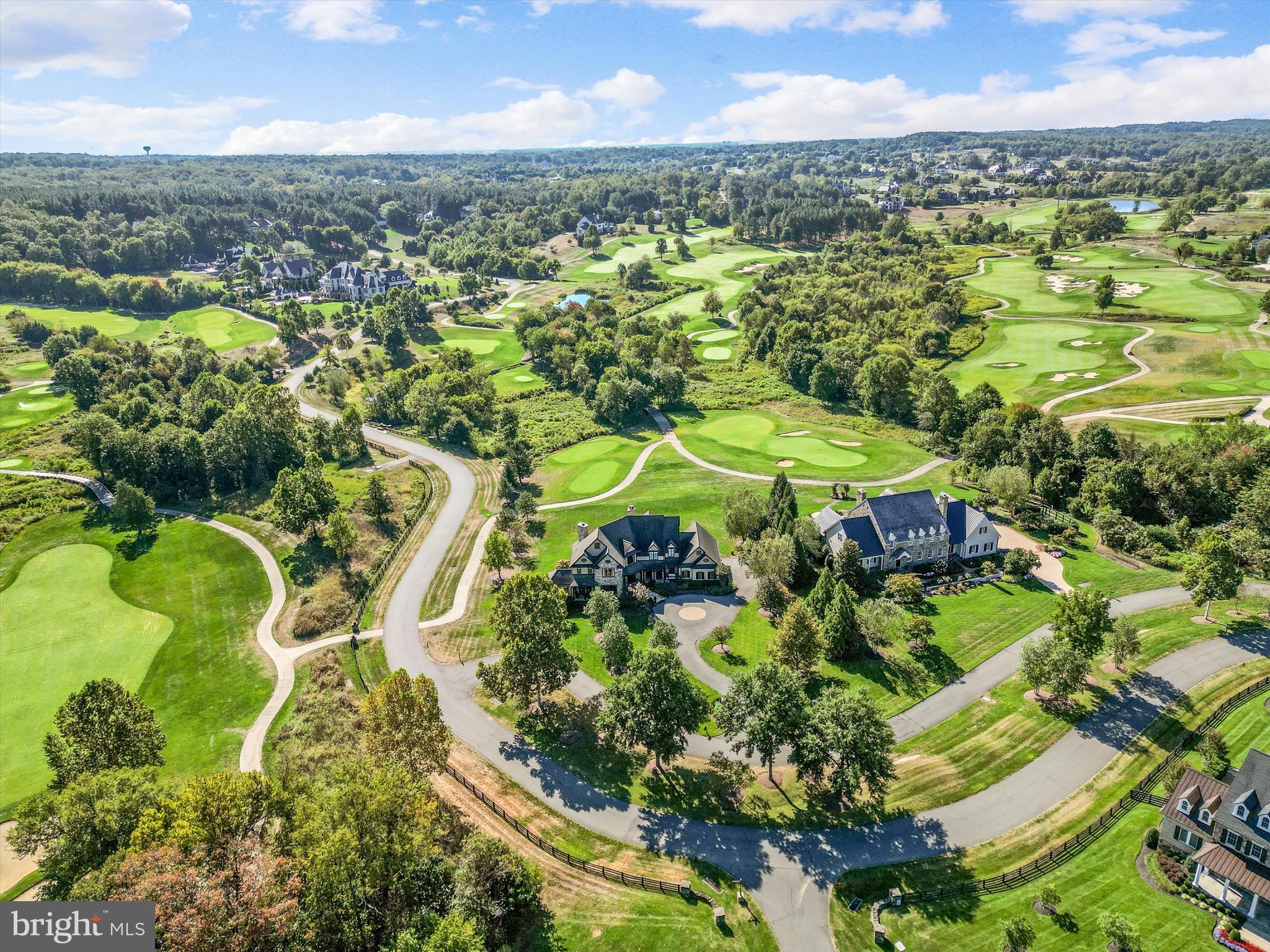CREIGHTON FARMS - Residential