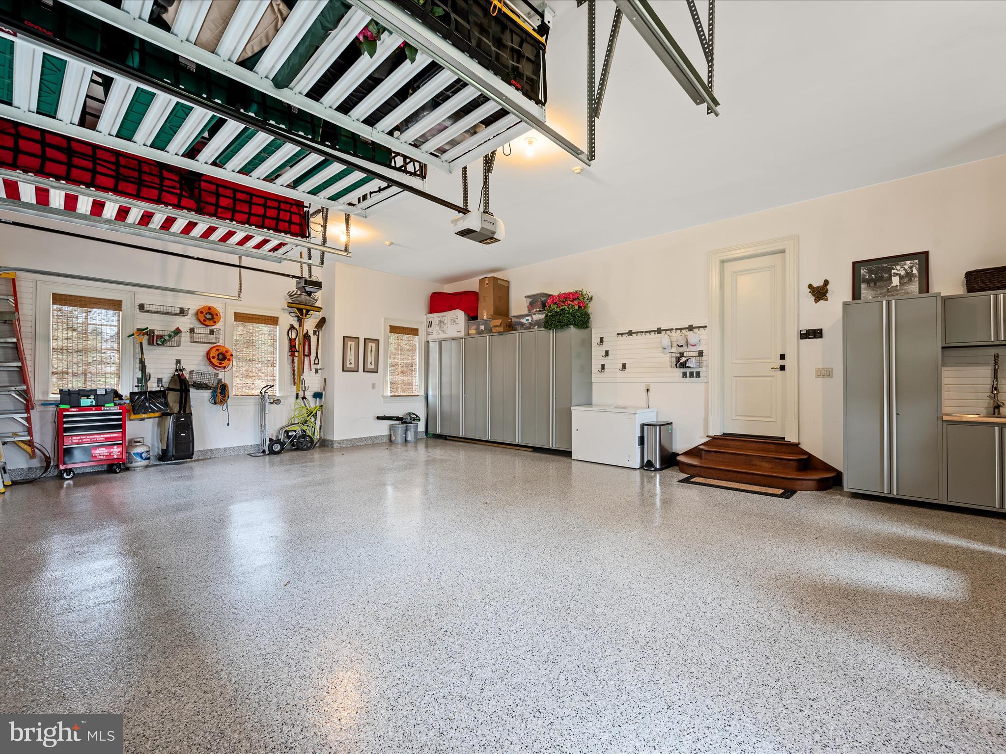 CREIGHTON FARMS - Residential
