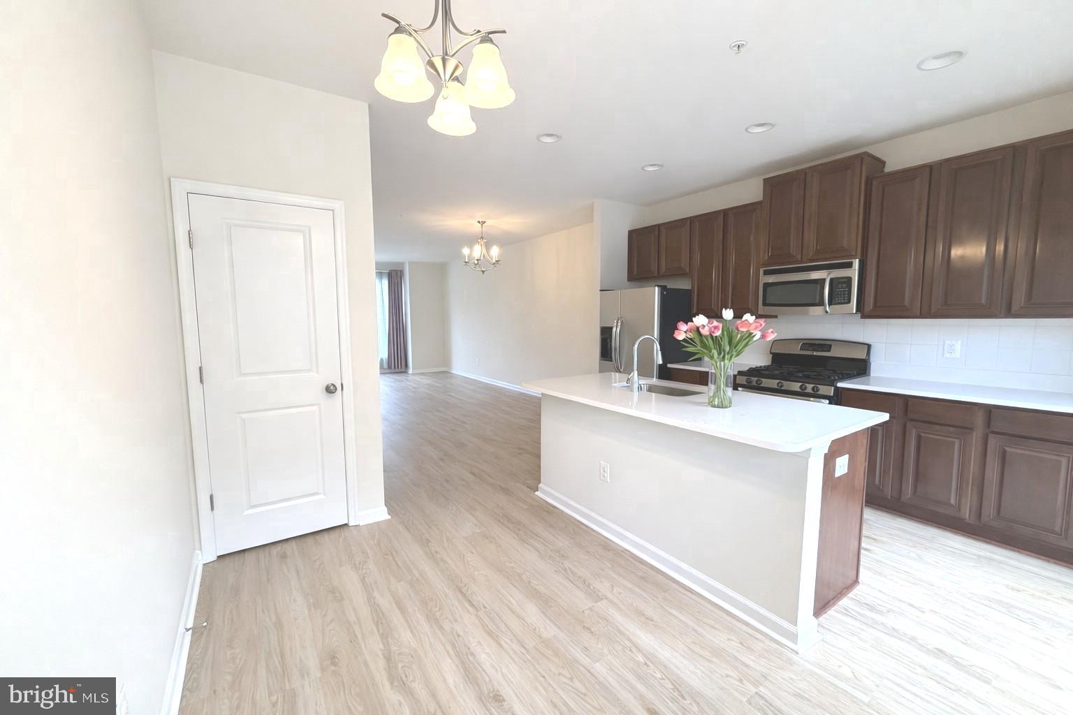 GALLERY PARK - Residential
