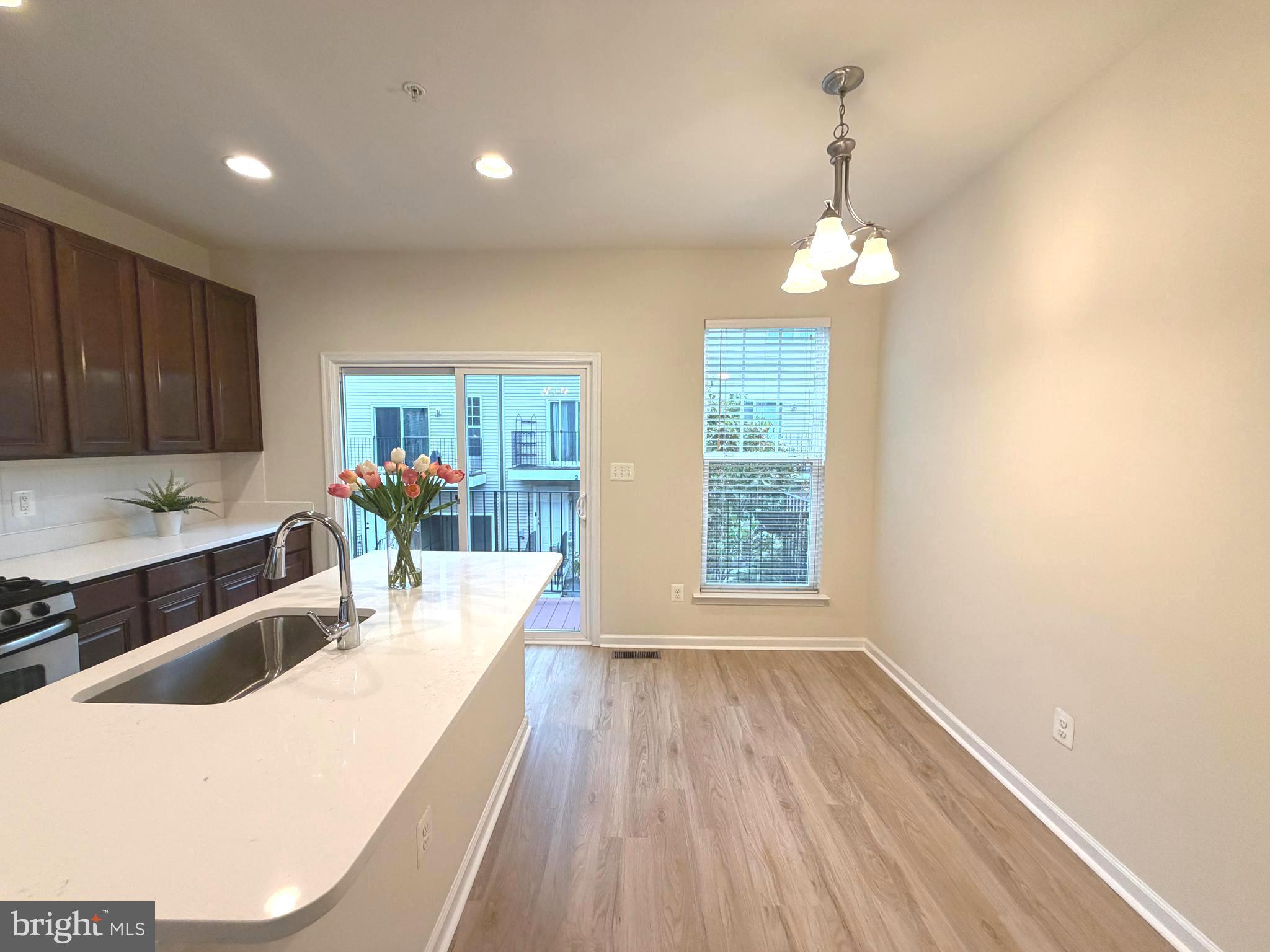 GALLERY PARK - Residential