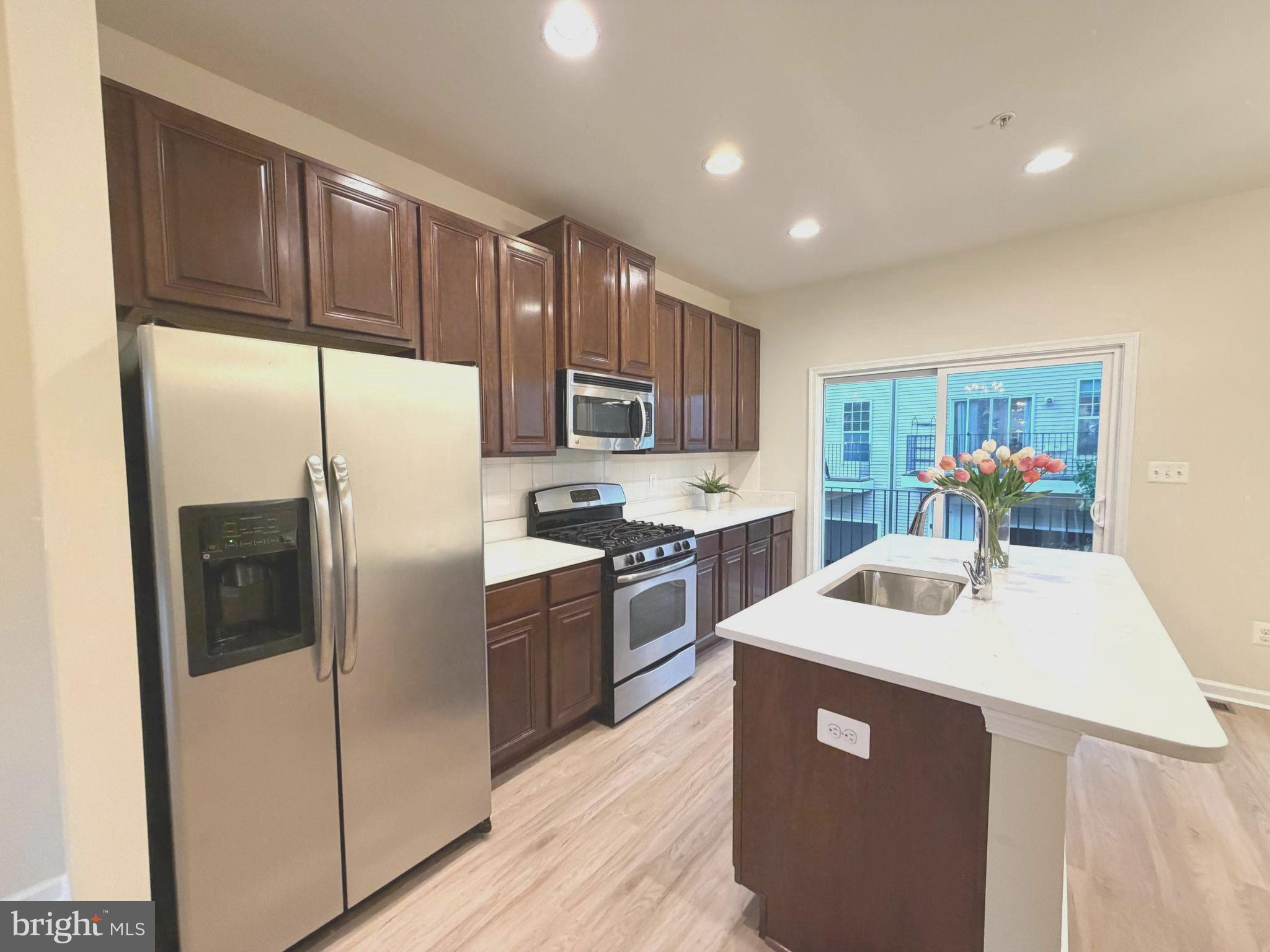GALLERY PARK - Residential