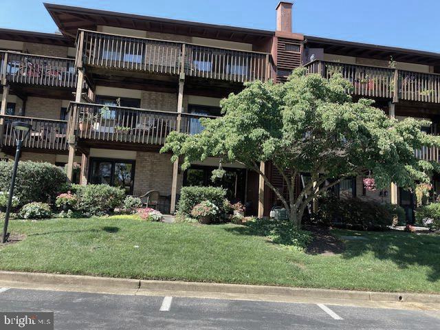 This well‑maintained and recently rehabbed  2-bedroom, 1.5-bath unit is located in Severn House, one of Eastport’s most desirable waterfront condominium communities, offering exceptional amenities and a true Annapolis lifestyle. 

Residents enjoy a waterfront swimming pool with a large patio, deck, marina views, and community WiFi, along with a small‑craft launch ideal for kayaks, canoes, and paddleboards. The community marina provides easy access to the gas dock and the Chesapeake Bay and is protected year‑round by a bubbler system. Additional amenities include a professional‑grade woodshop, mature canopy trees and native gardens throughout the property, and the convenience of a full‑time on‑site manager. 

Severn House is known for its vibrant, closely knit community atmosphere, with frequent opportunities for neighbors to gather and connect. All of this is set within the highly sought‑after Eastport neighborhood, celebrated for its maritime charm, walkability, and proximity to restaurants, parks, and downtown Annapolis.