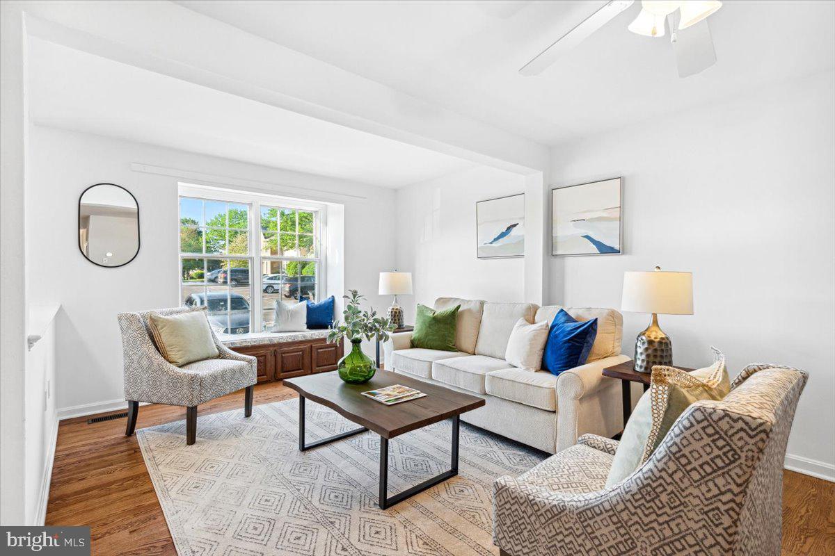 WATERSIDE - Residential